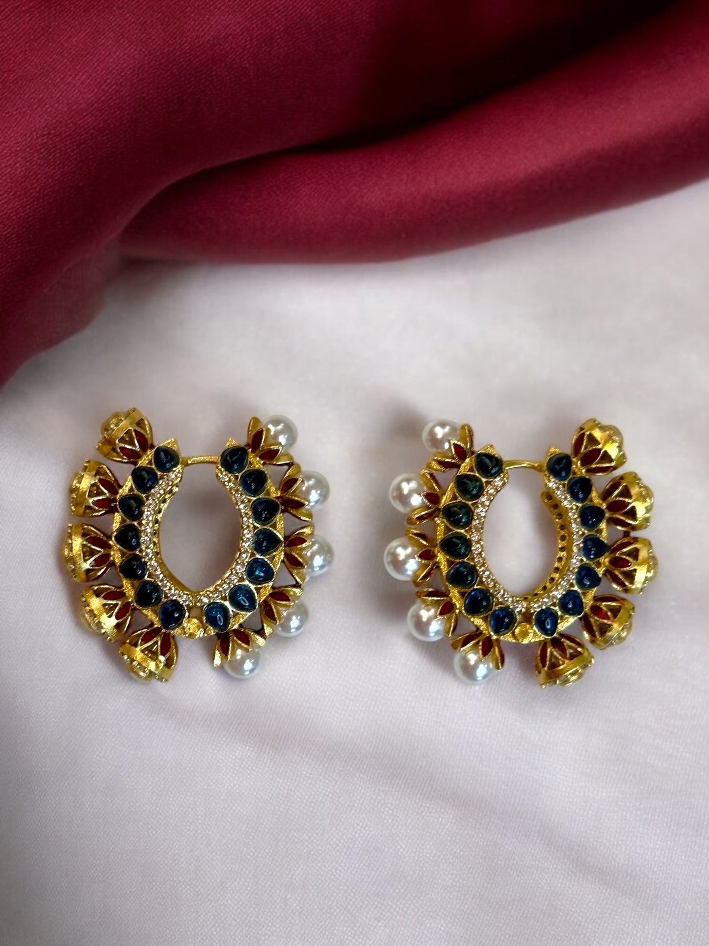 Inaraa Reversible AD-Pearl Brass Hoops