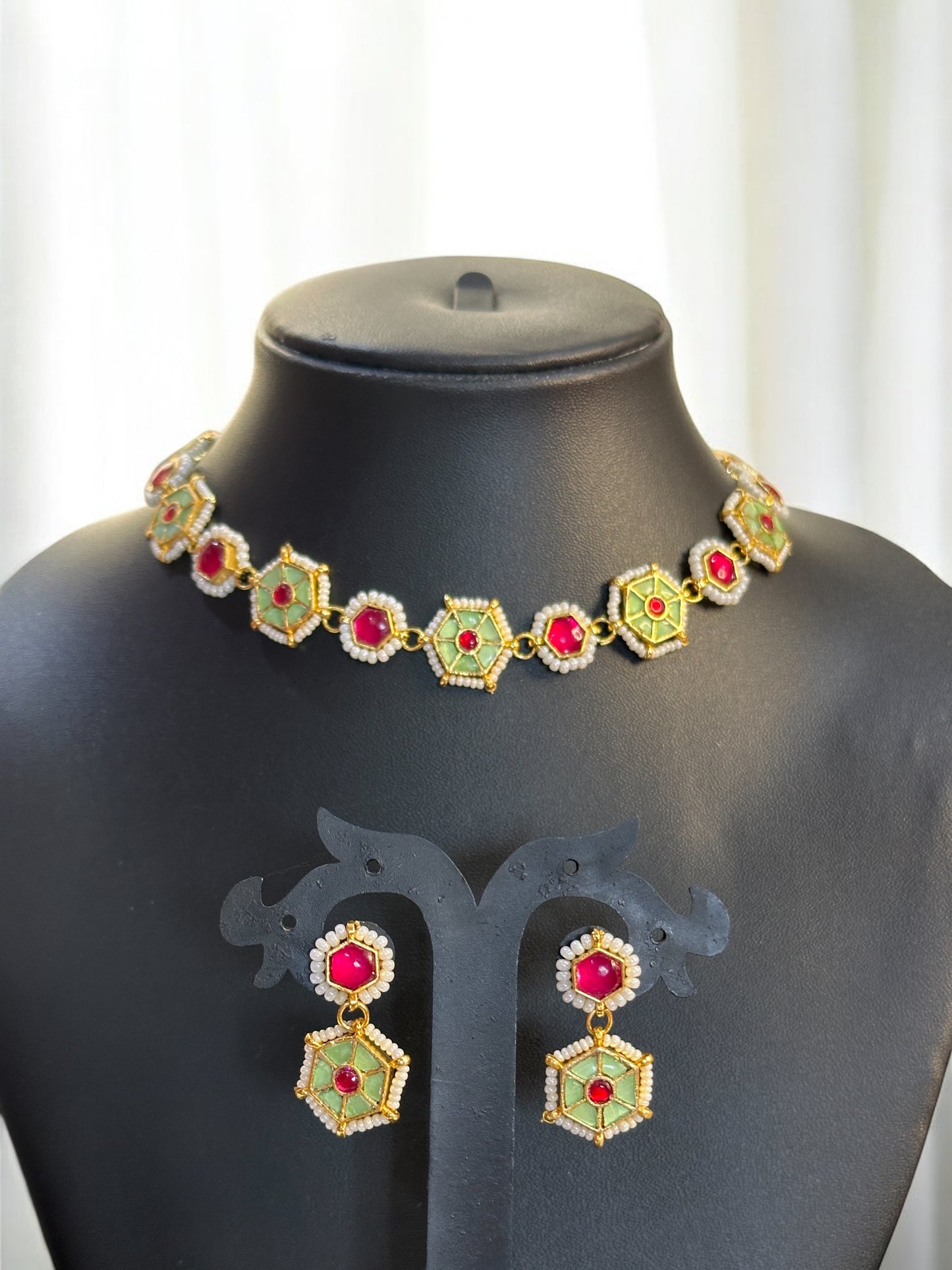 Mint Minimal Pachi Kundan Choker Set