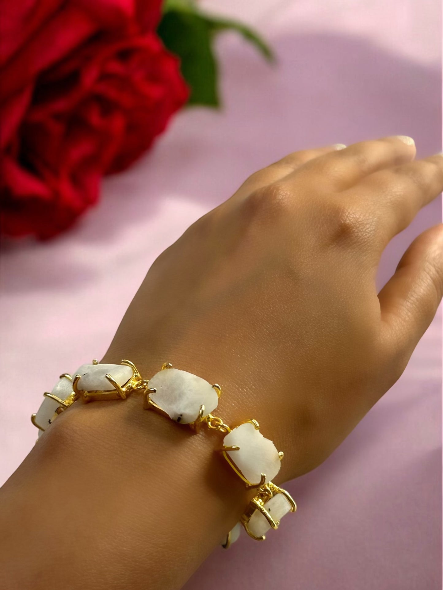 White Moonstone Saisha Bracelet