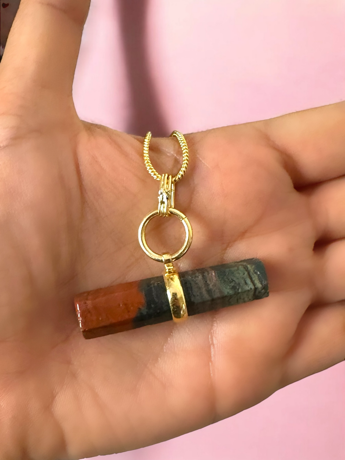 Pellet Natural Stones Pendant Necklace