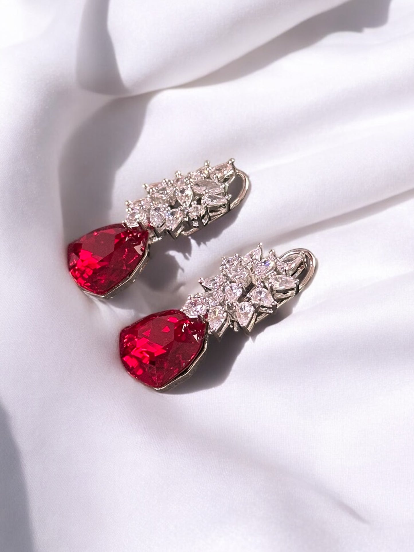 Swarovski Daisy Traiangle Crystal Earrings