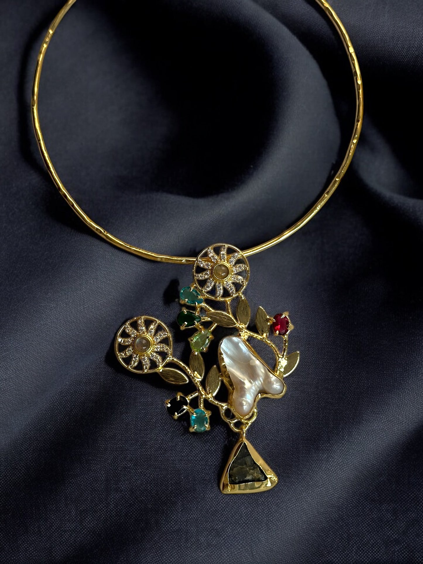 White Mystry Forrest Statement Fusion Hasli