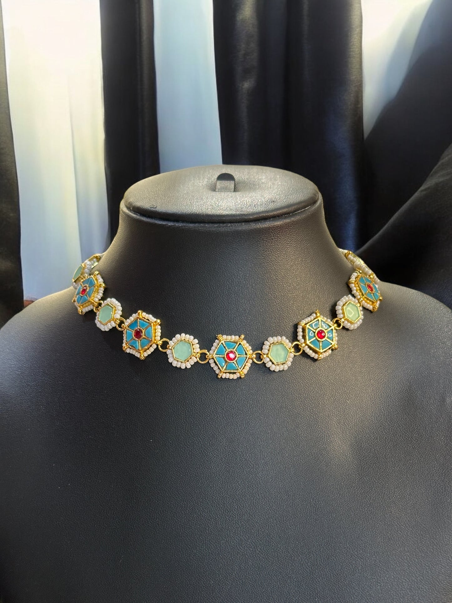 Turquoise Minimal Pachi Kundan Choker Set