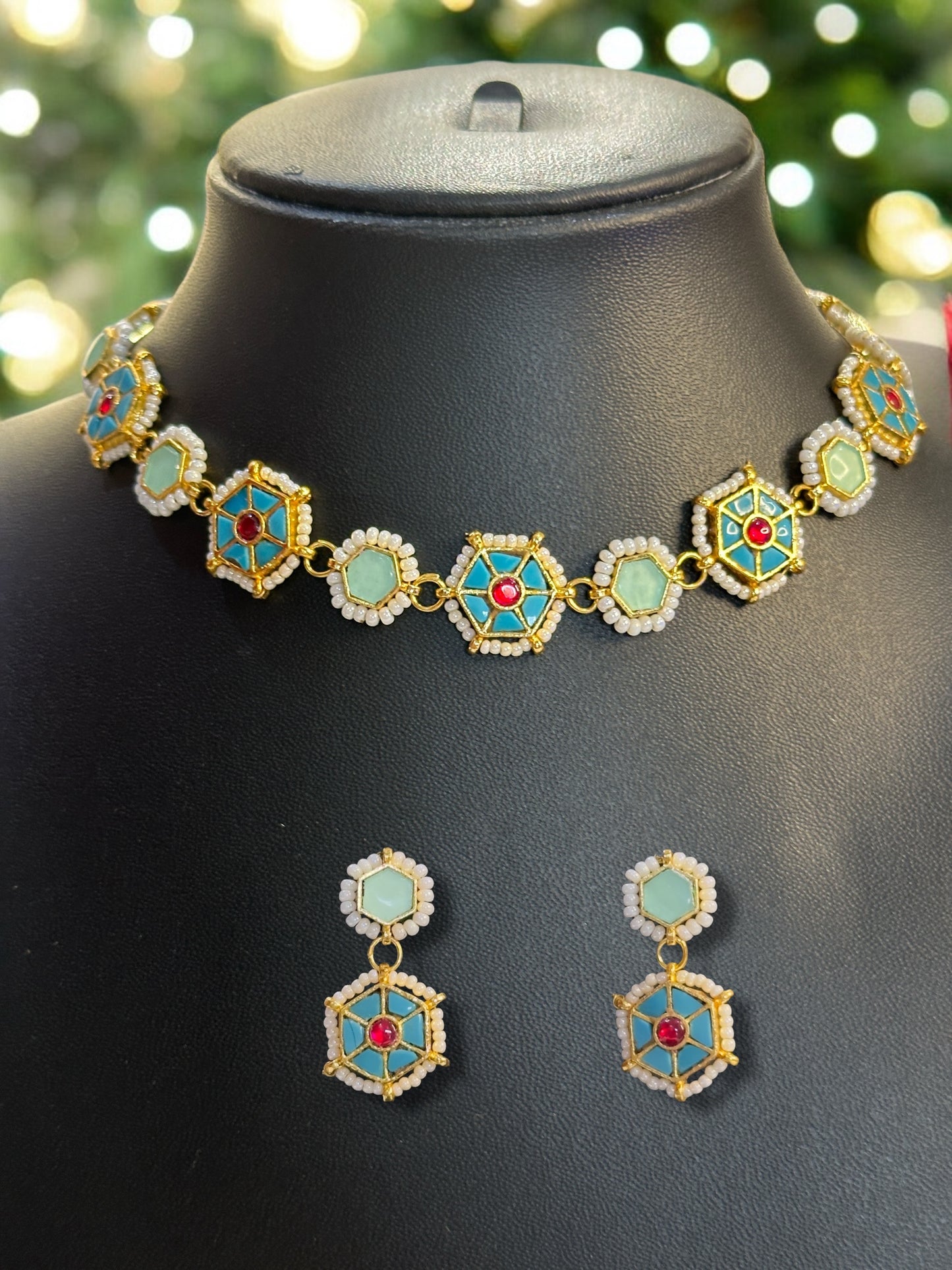 Turquoise Minimal Pachi Kundan Choker Set