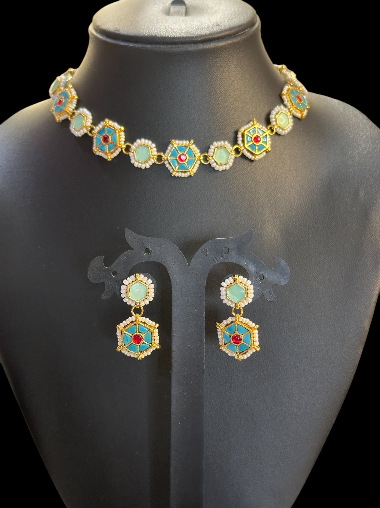 Turquoise Minimal Pachi Kundan Choker Set