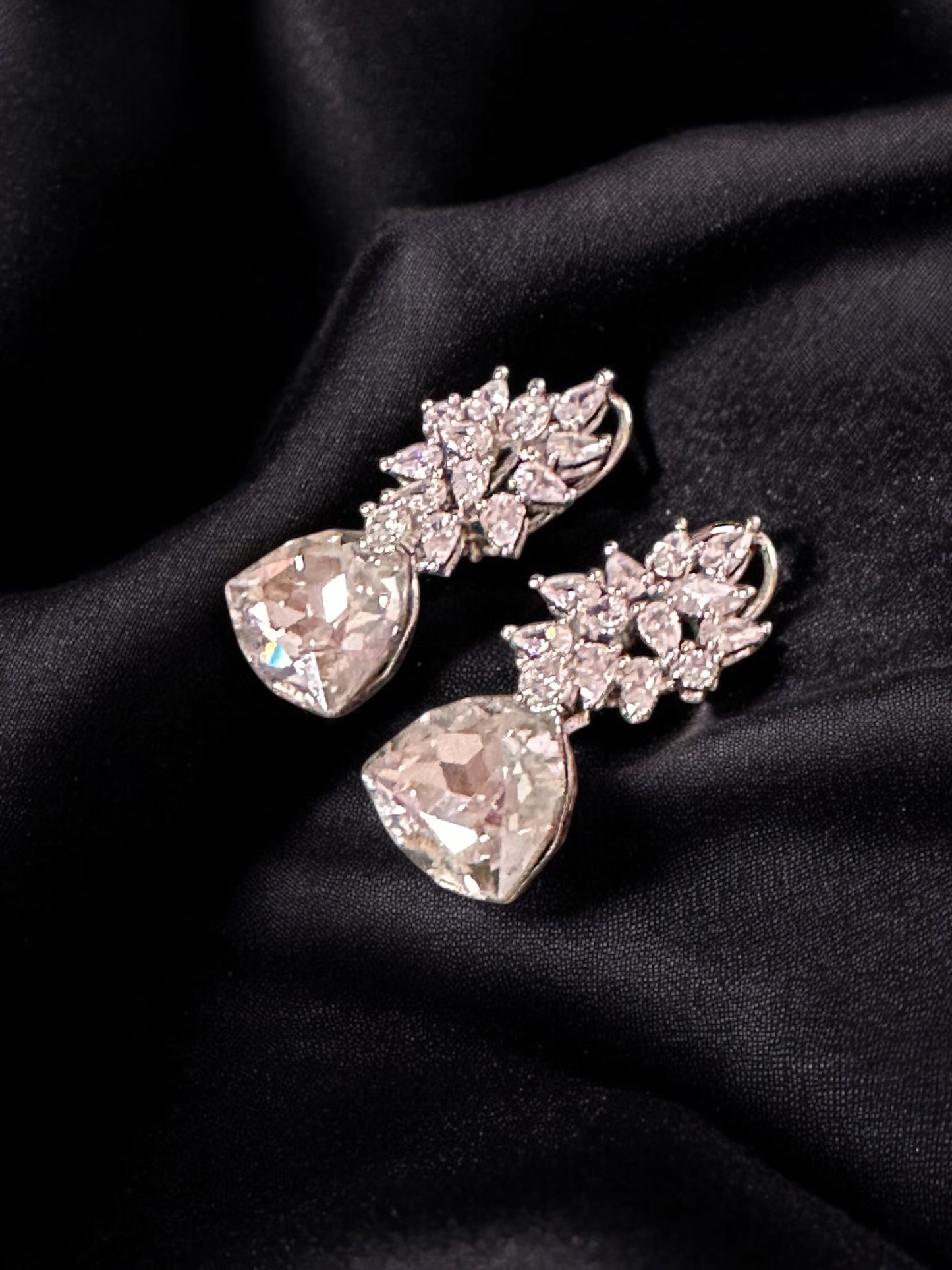 Swarovski Daisy Traiangle Crystal Earrings