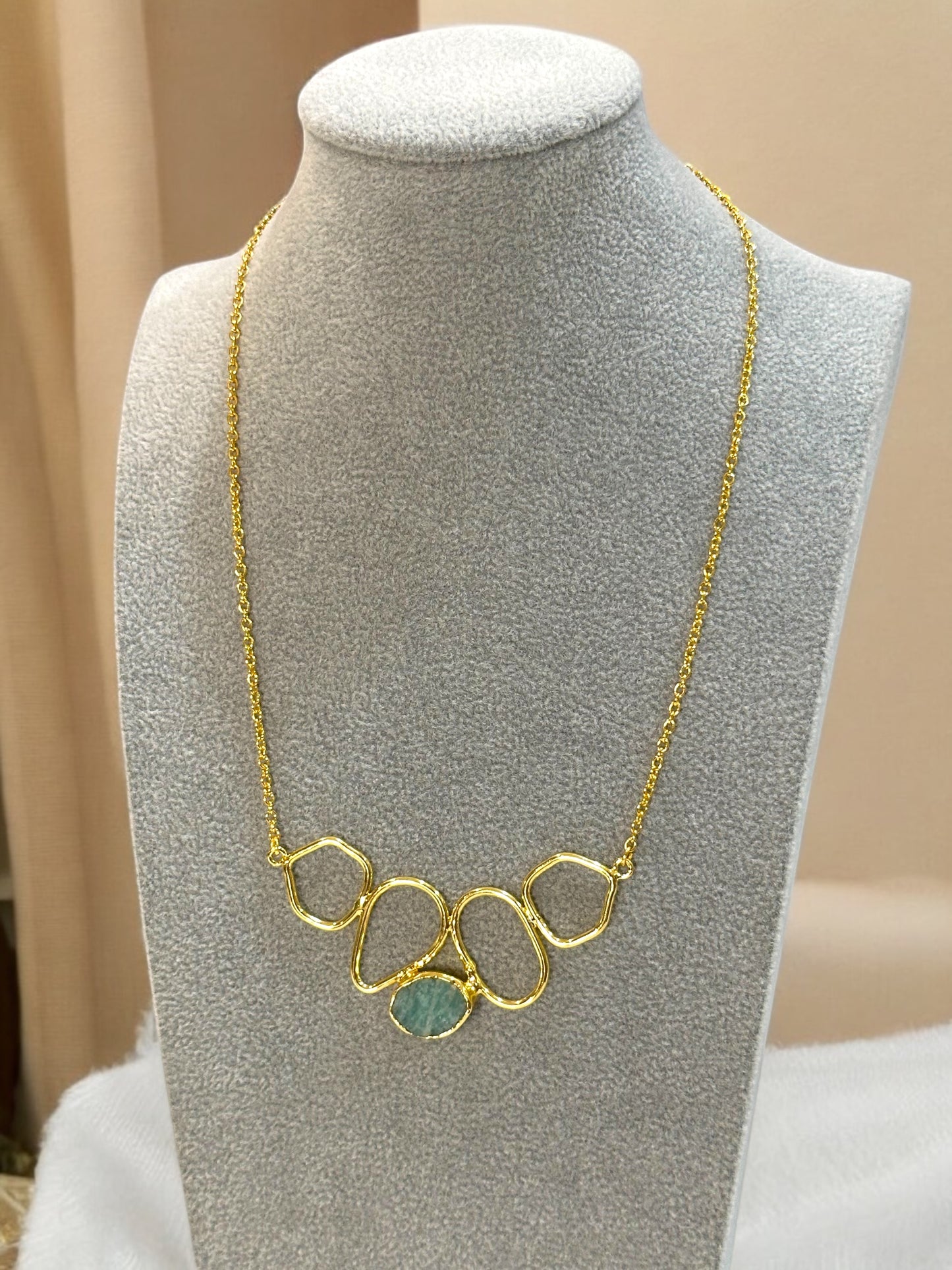 Nira Natural Stone Chain Necklace