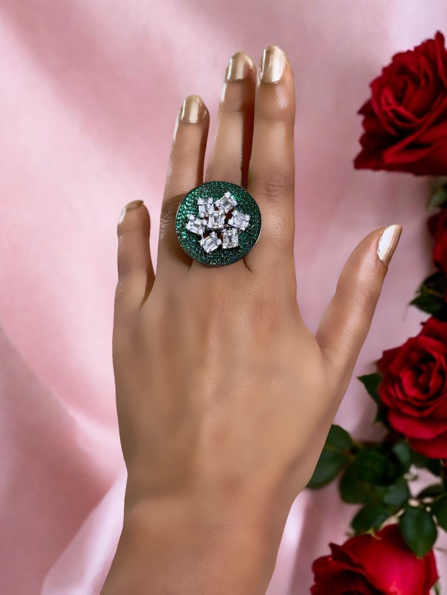 Nano AD Circular Alia Adjustable Cocktail Party Ring