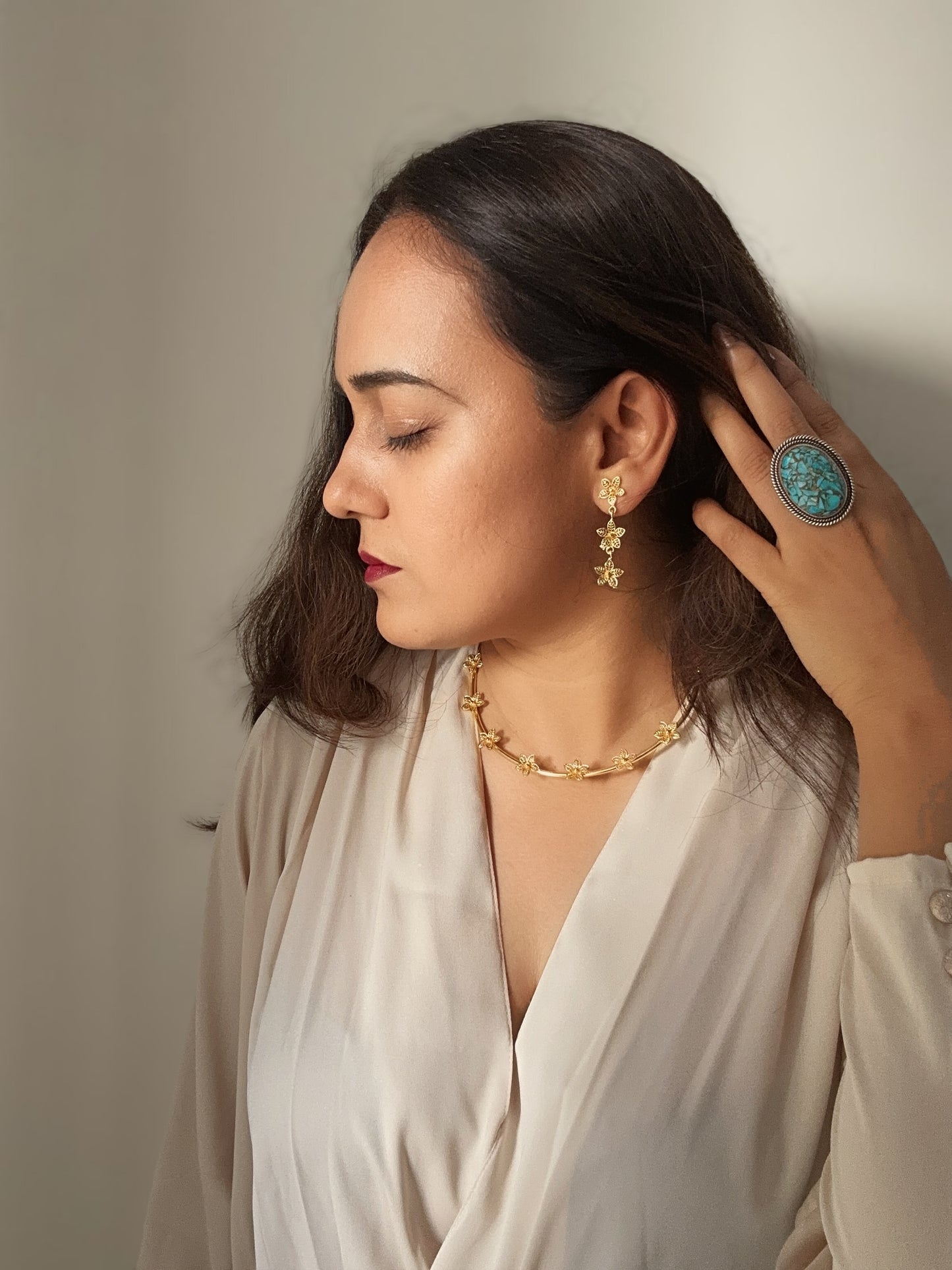 7 Flowers European Torque Necklace Hasli With Earrings