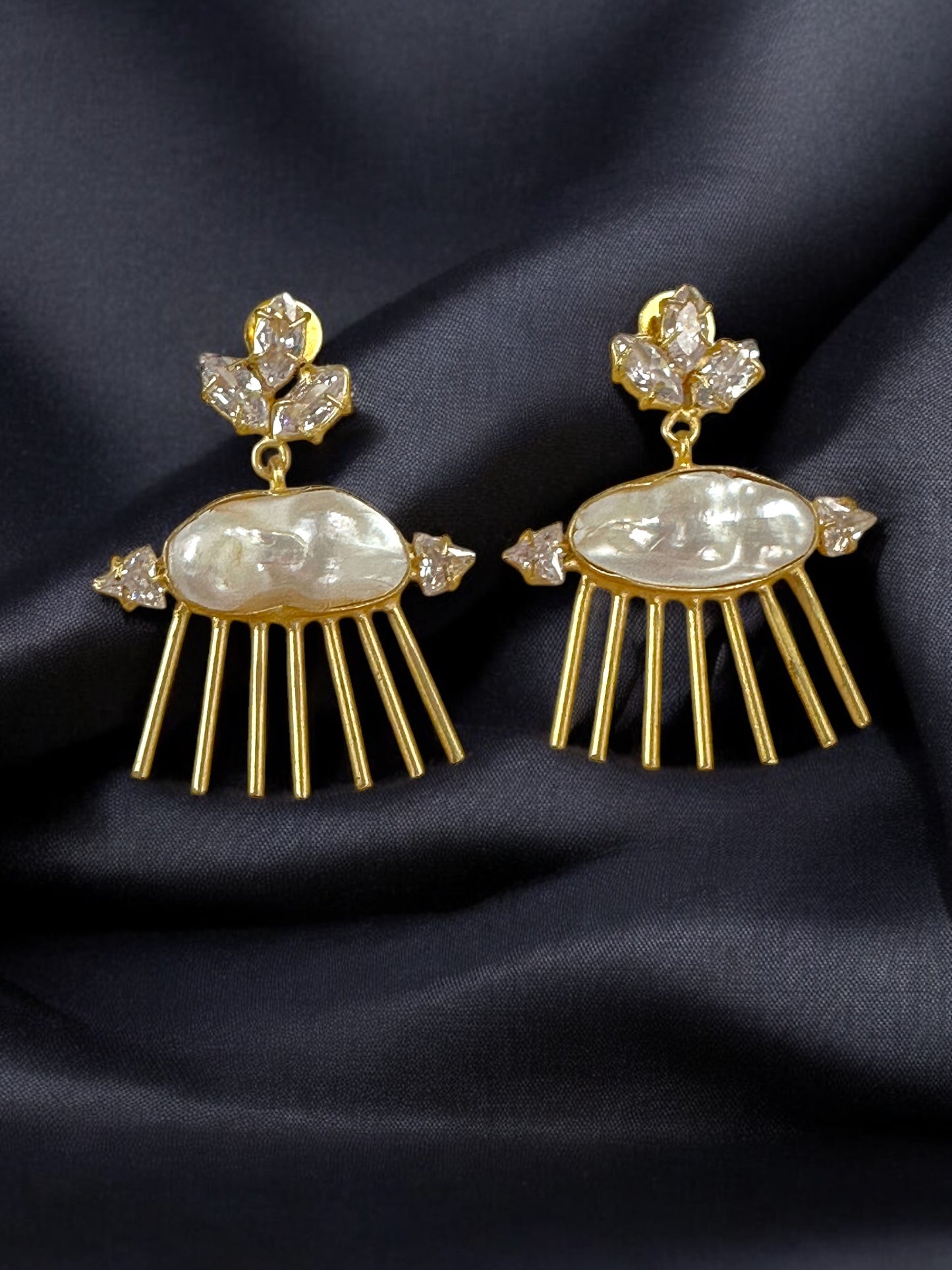 White Baroque Pearl Eye Earrings