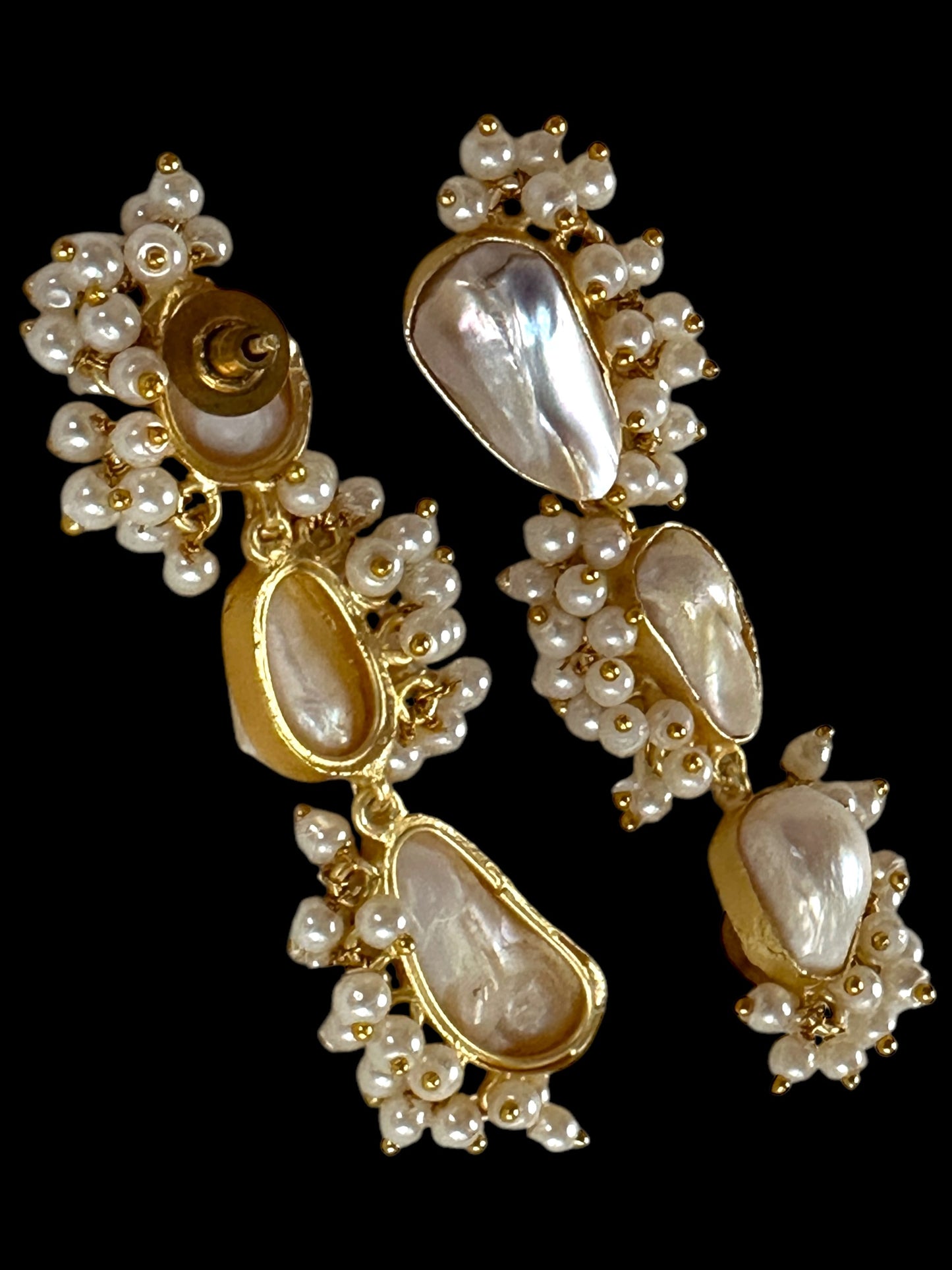 White Baroque Pearl Tripplet Danglers