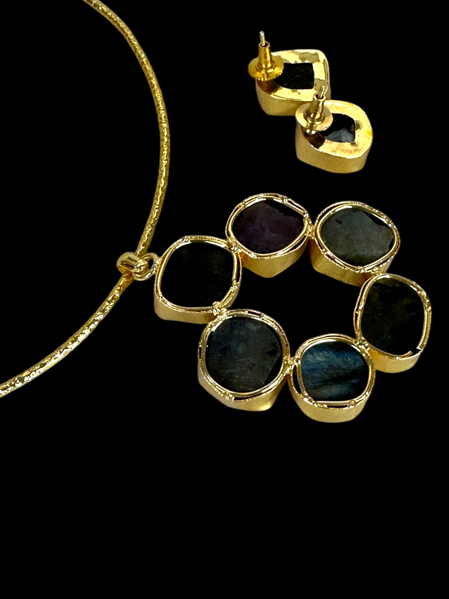 Black Labradorite Statement Floral Hasli