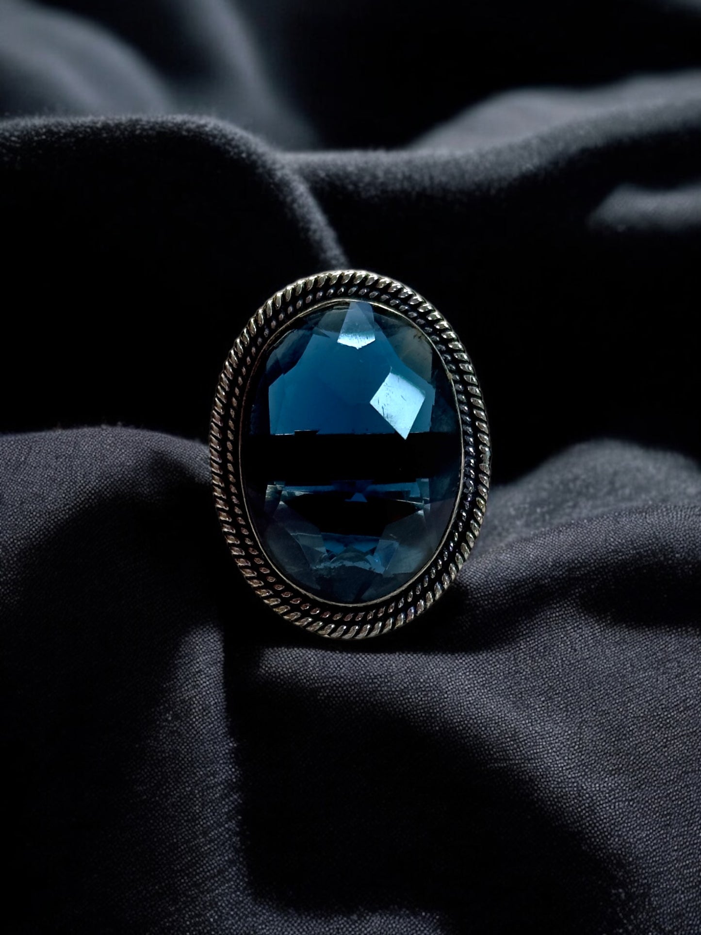 Natural Quartz Stone Chunky Adjustable Alloy Ring