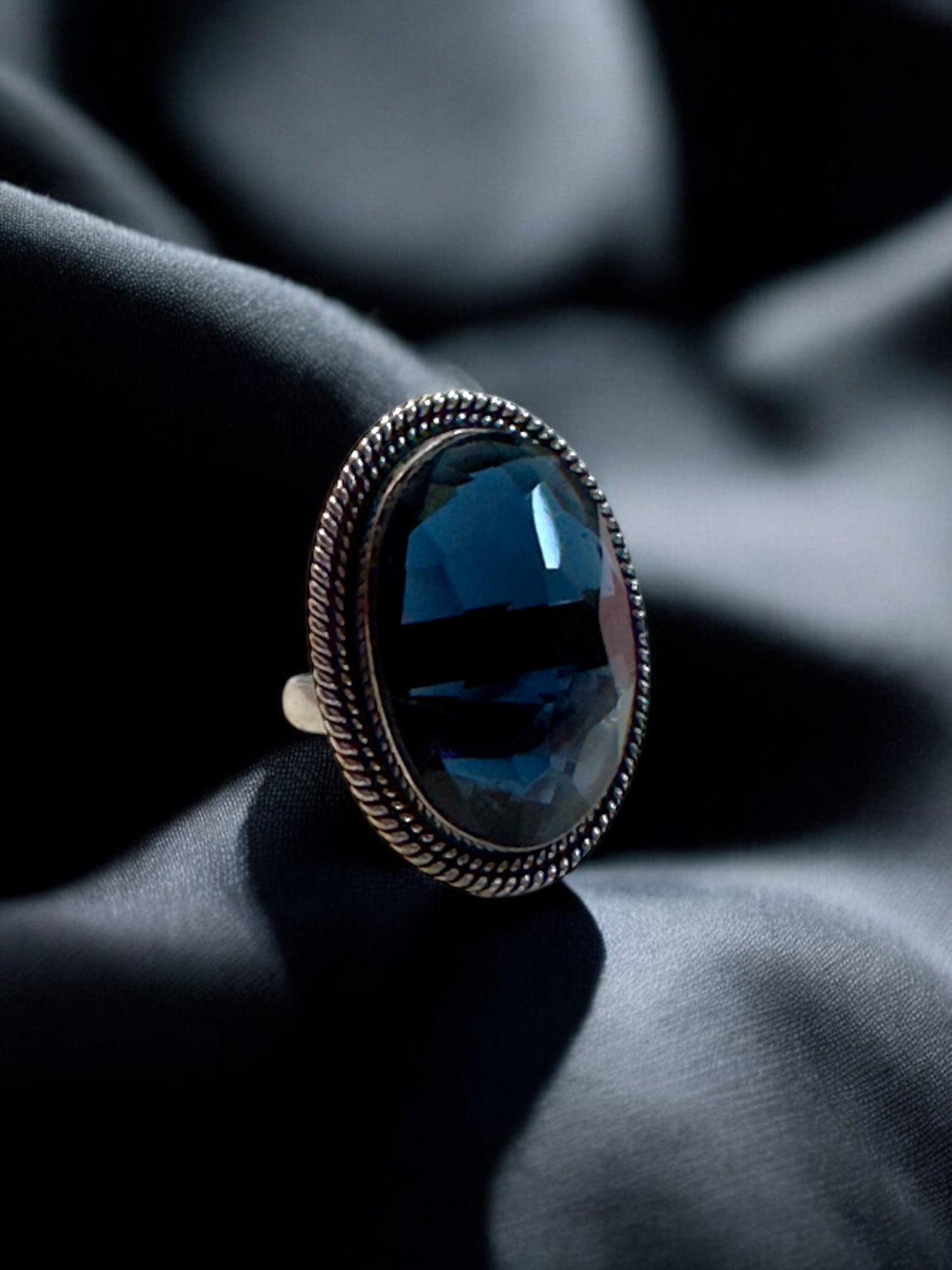 Natural Quartz Stone Chunky Adjustable Alloy Ring