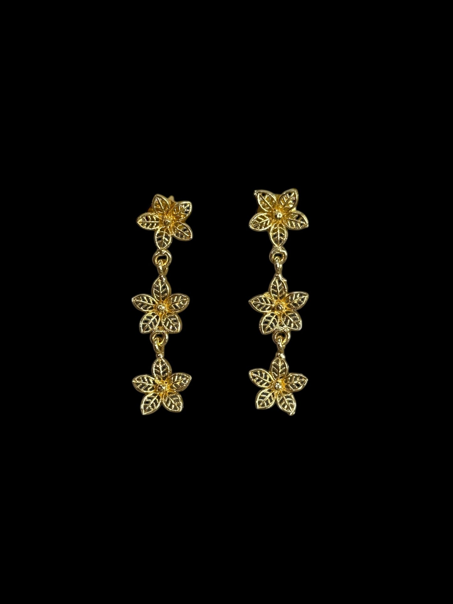 7 Flowers European Torque Necklace Hasli With Earrings