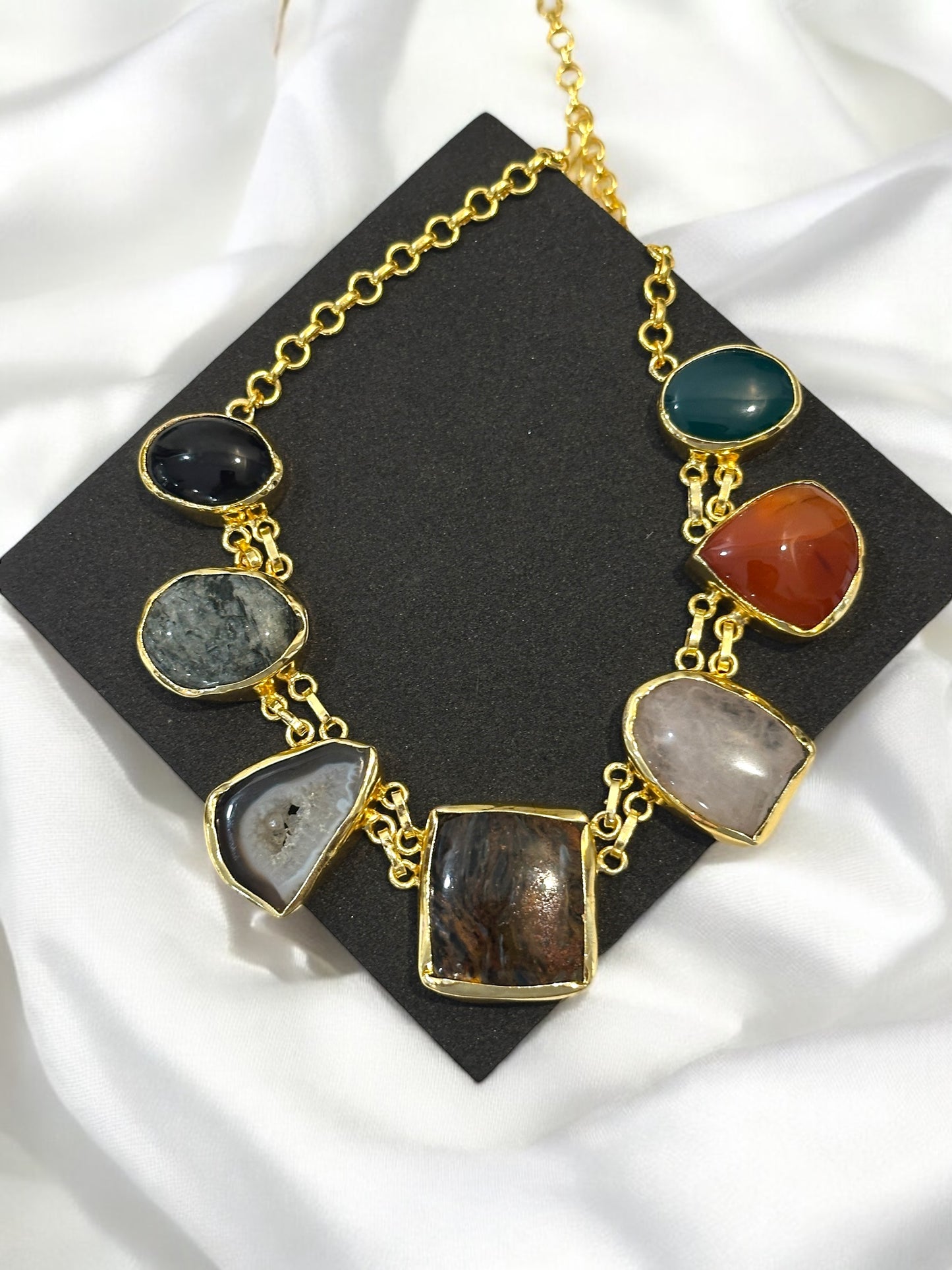 Sapta Ratan Seven Stones Chain Necklace