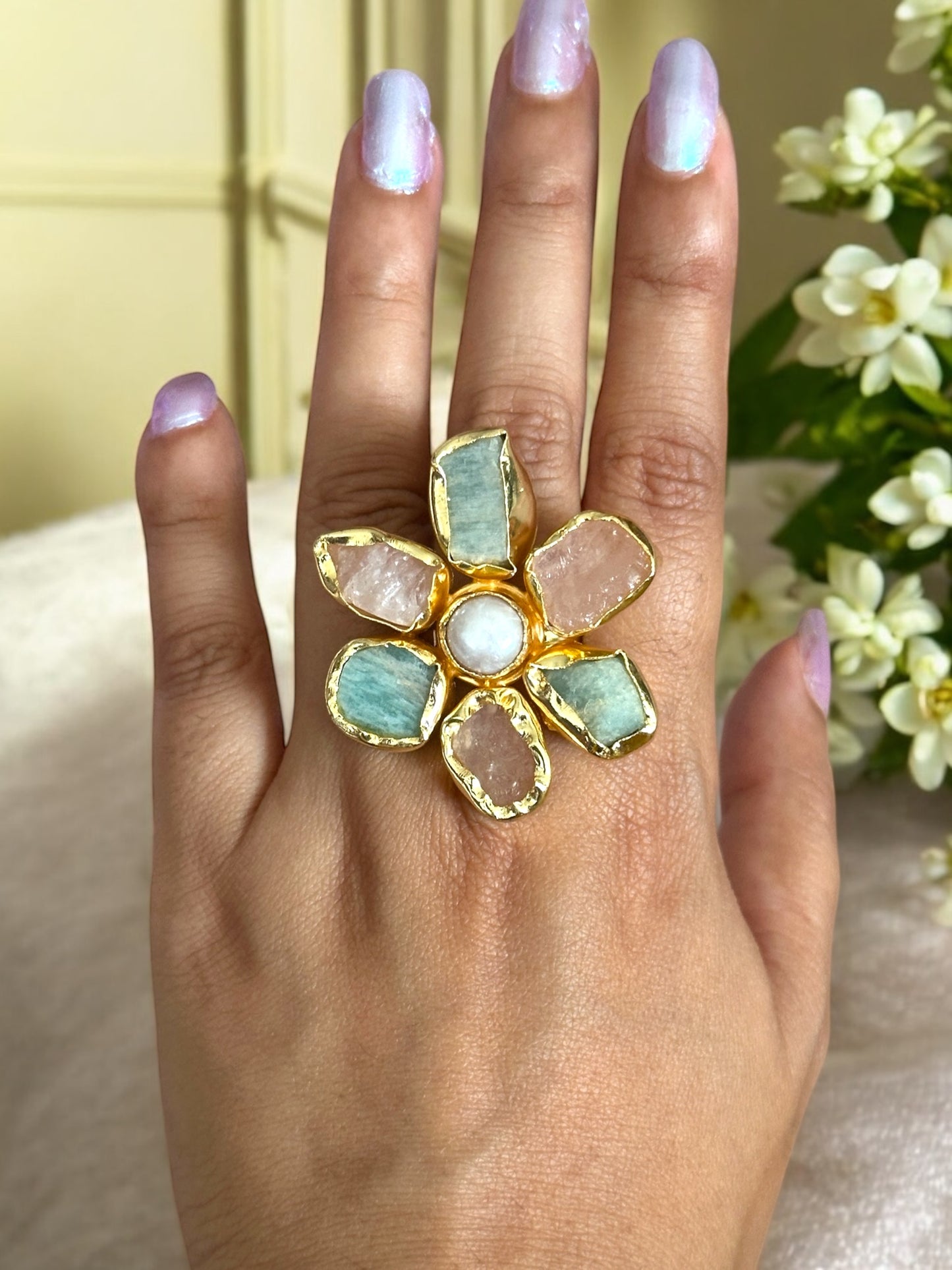 Phool Stone Pearl Ring