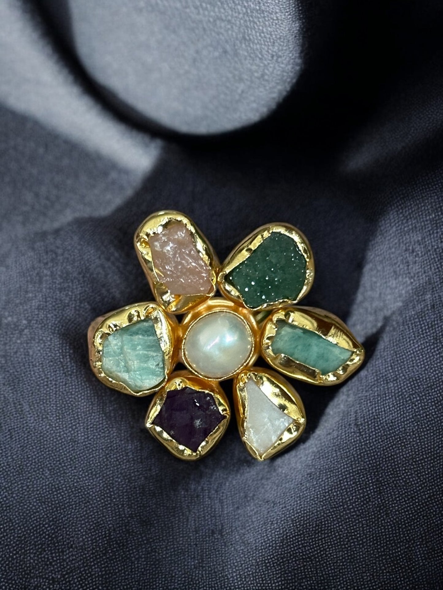 Phool Stone Pearl Ring