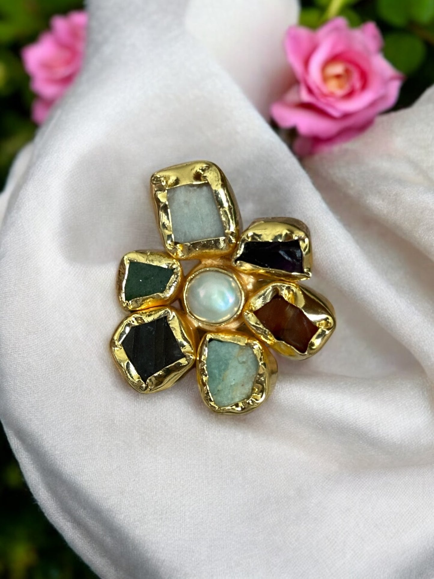 Phool Stone Pearl Ring
