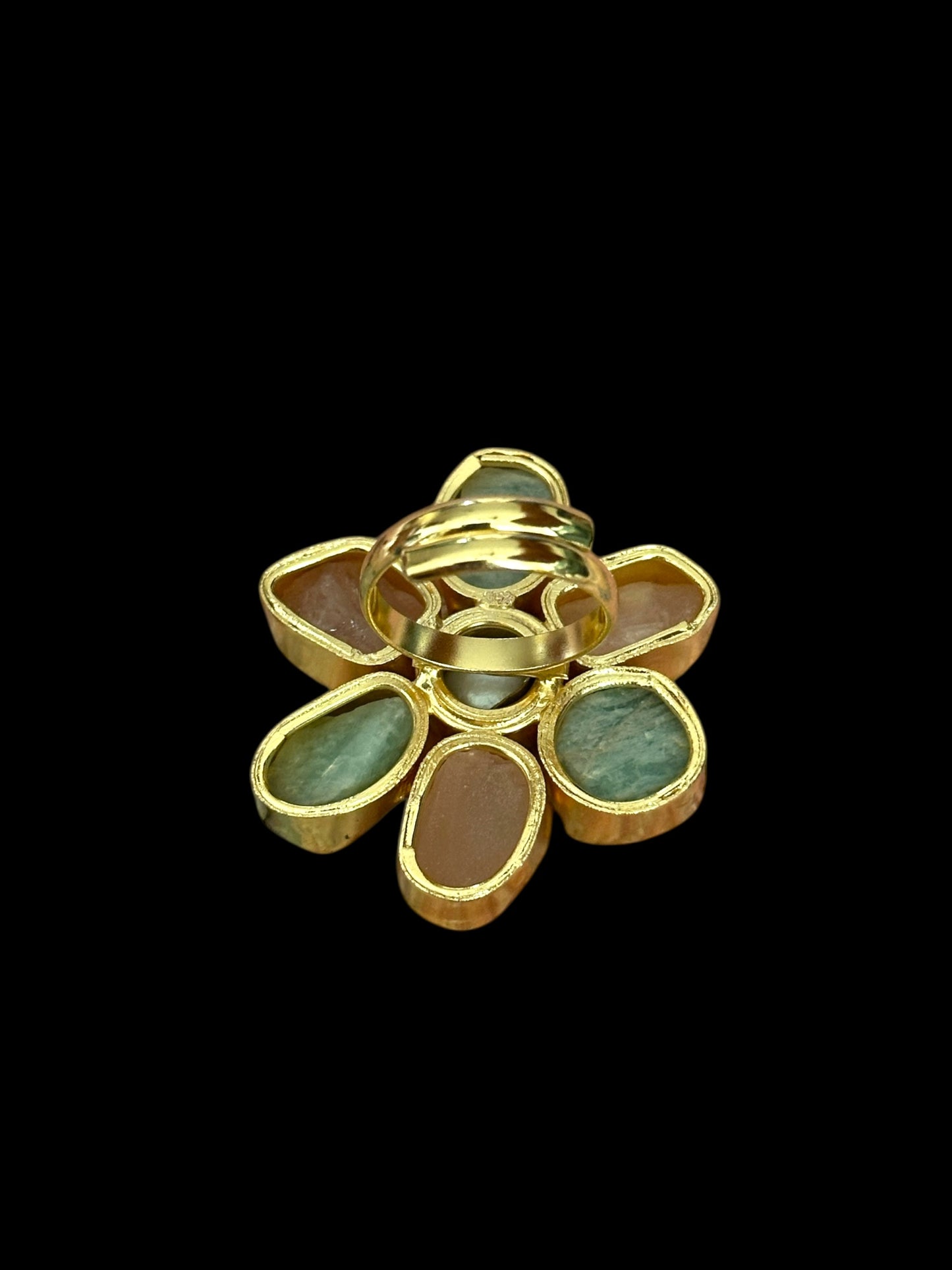 Phool Stone Pearl Ring