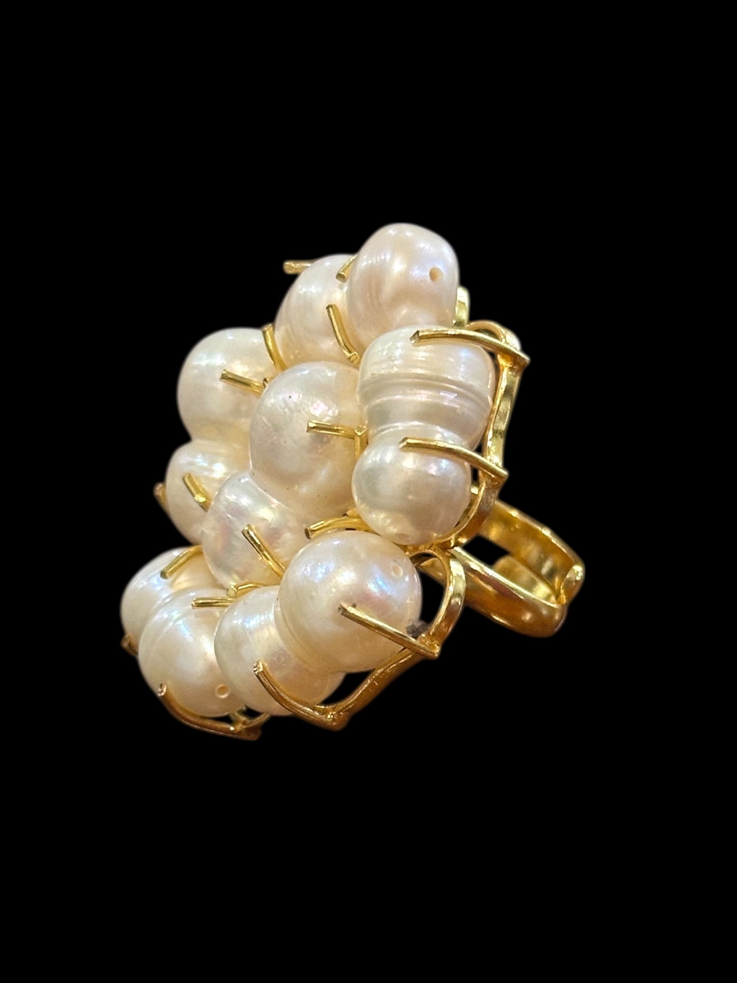Sia Big Baroque Pearl Ring (Adjustable)