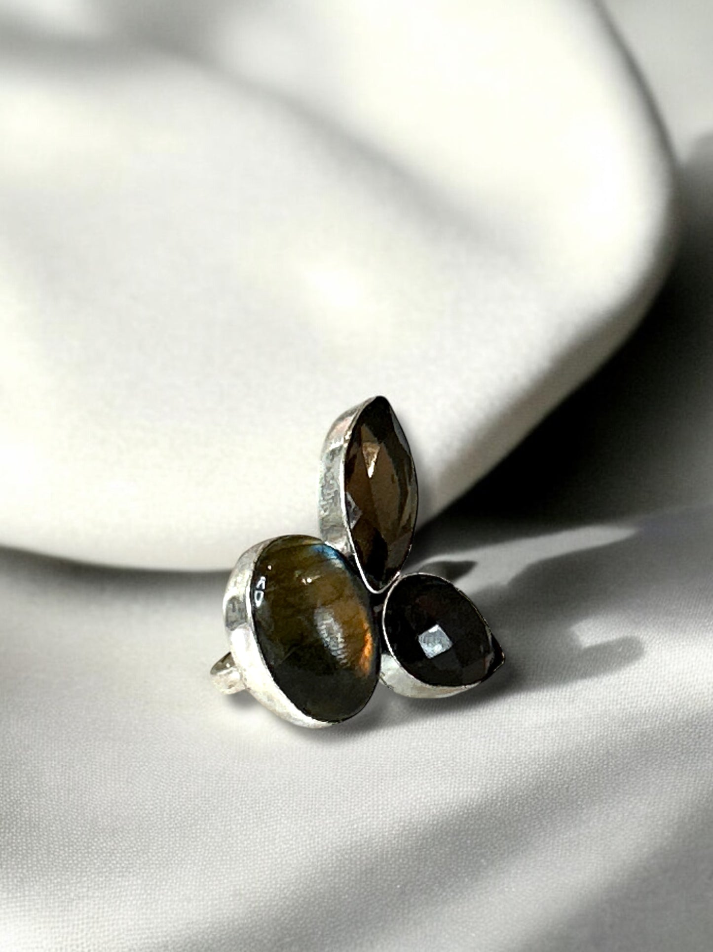 Black Labradorite Tripple Stone Adjustable Ring