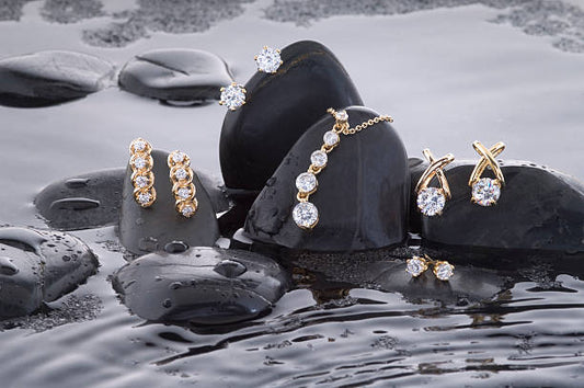 Unique Gold Earrings Design