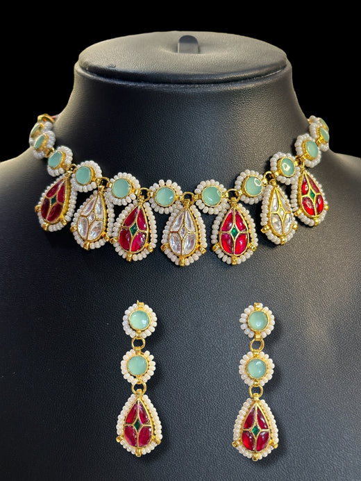 Minimal Teardrop Pachi Kundan Choker Set