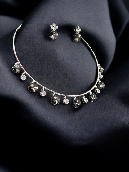 Black Swarovski Collar Necklace Set