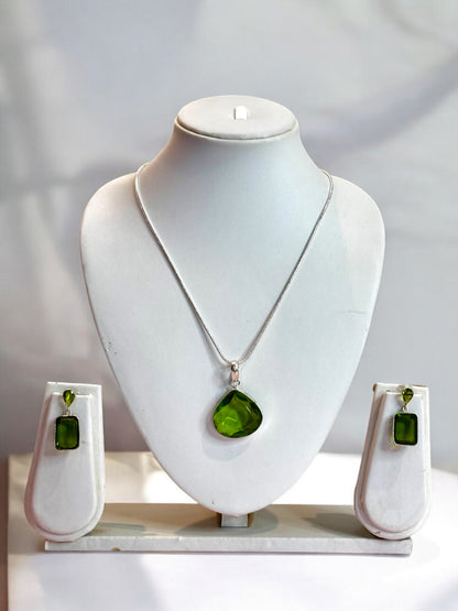 Crystal Quartz Pendant Set