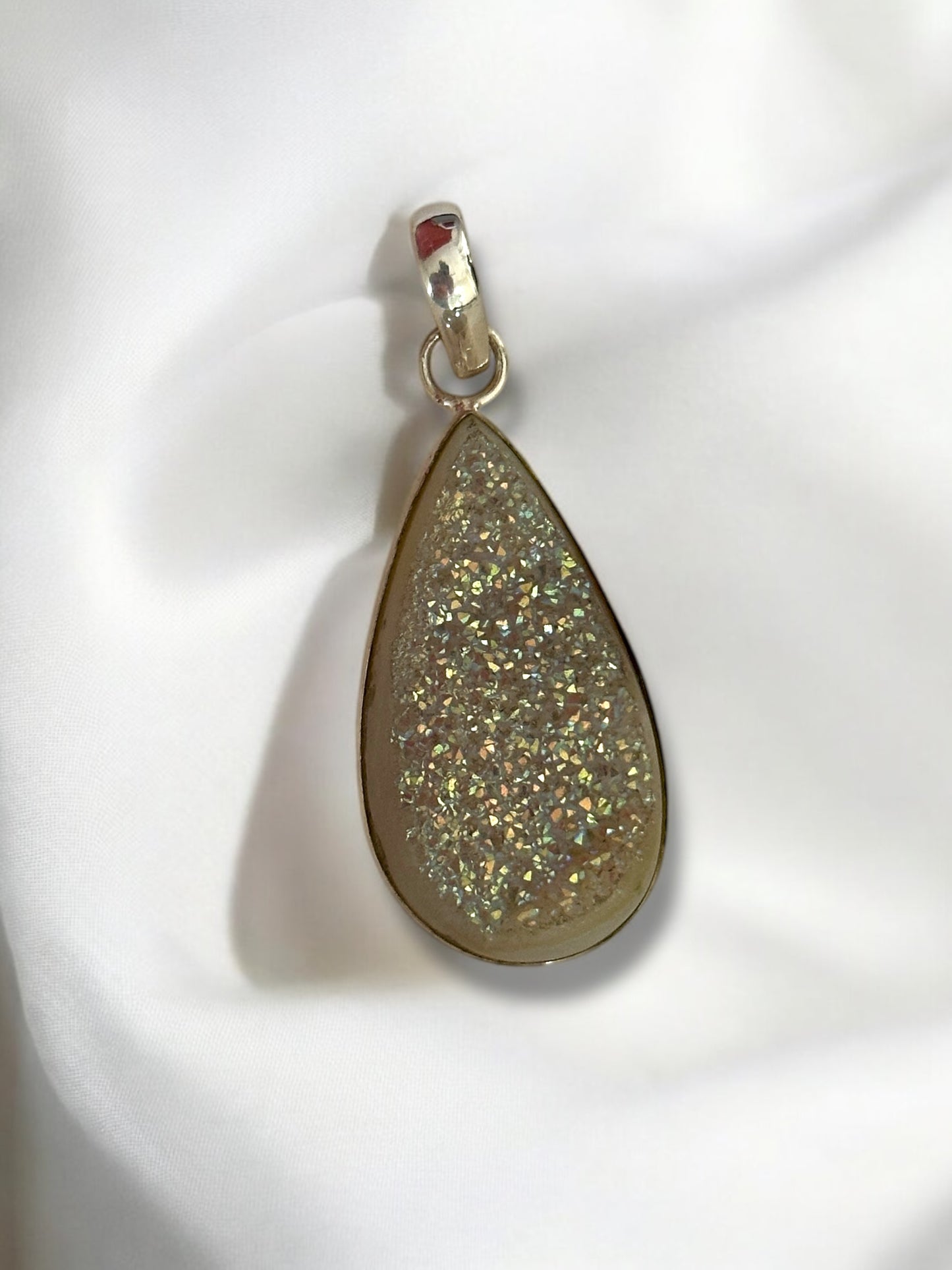Party Pop Druzy Agate Stone Pendant in White Alloy (With Chain)