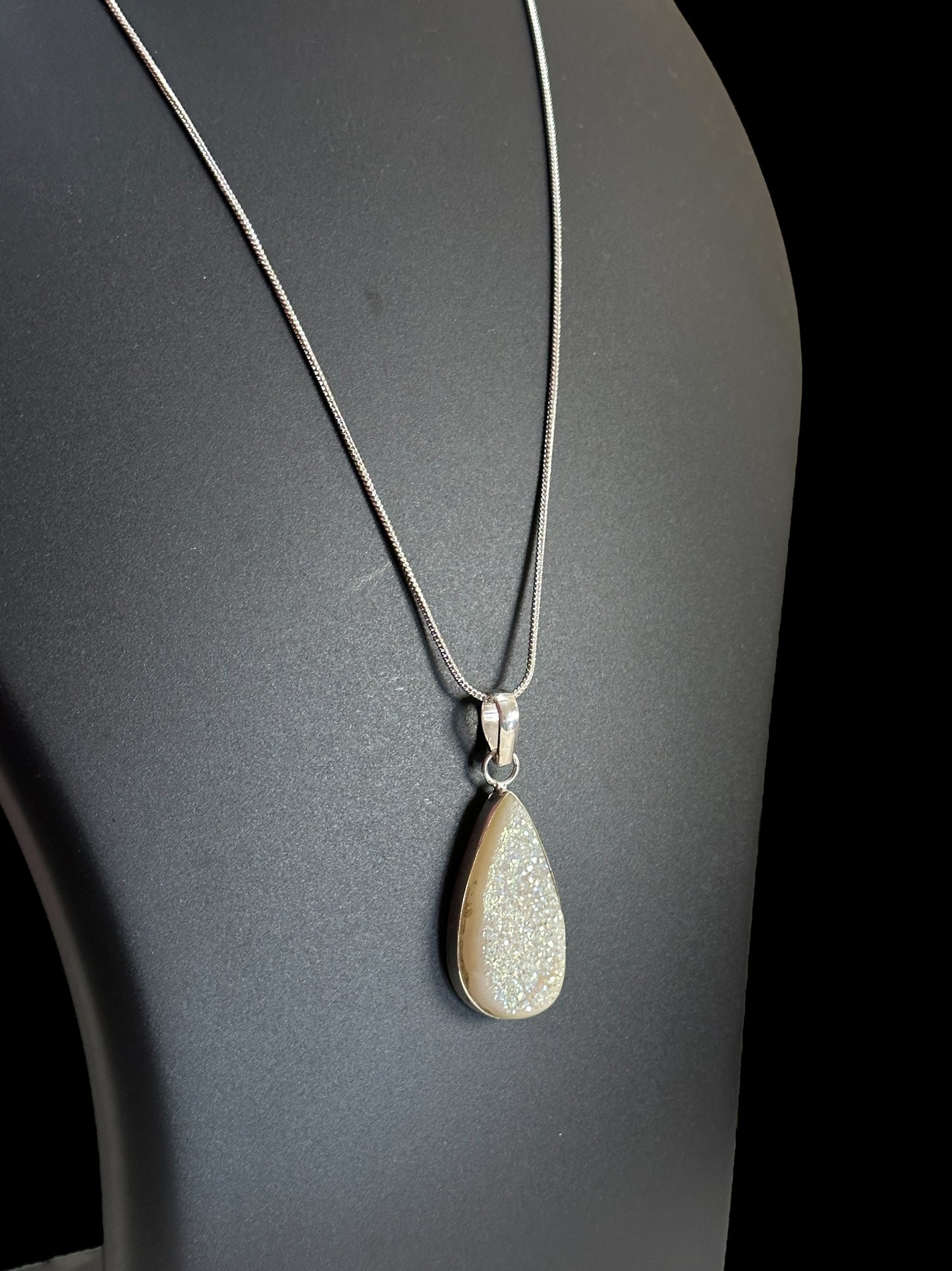 Party Pop Druzy Agate Stone Pendant in White Alloy (With Chain)