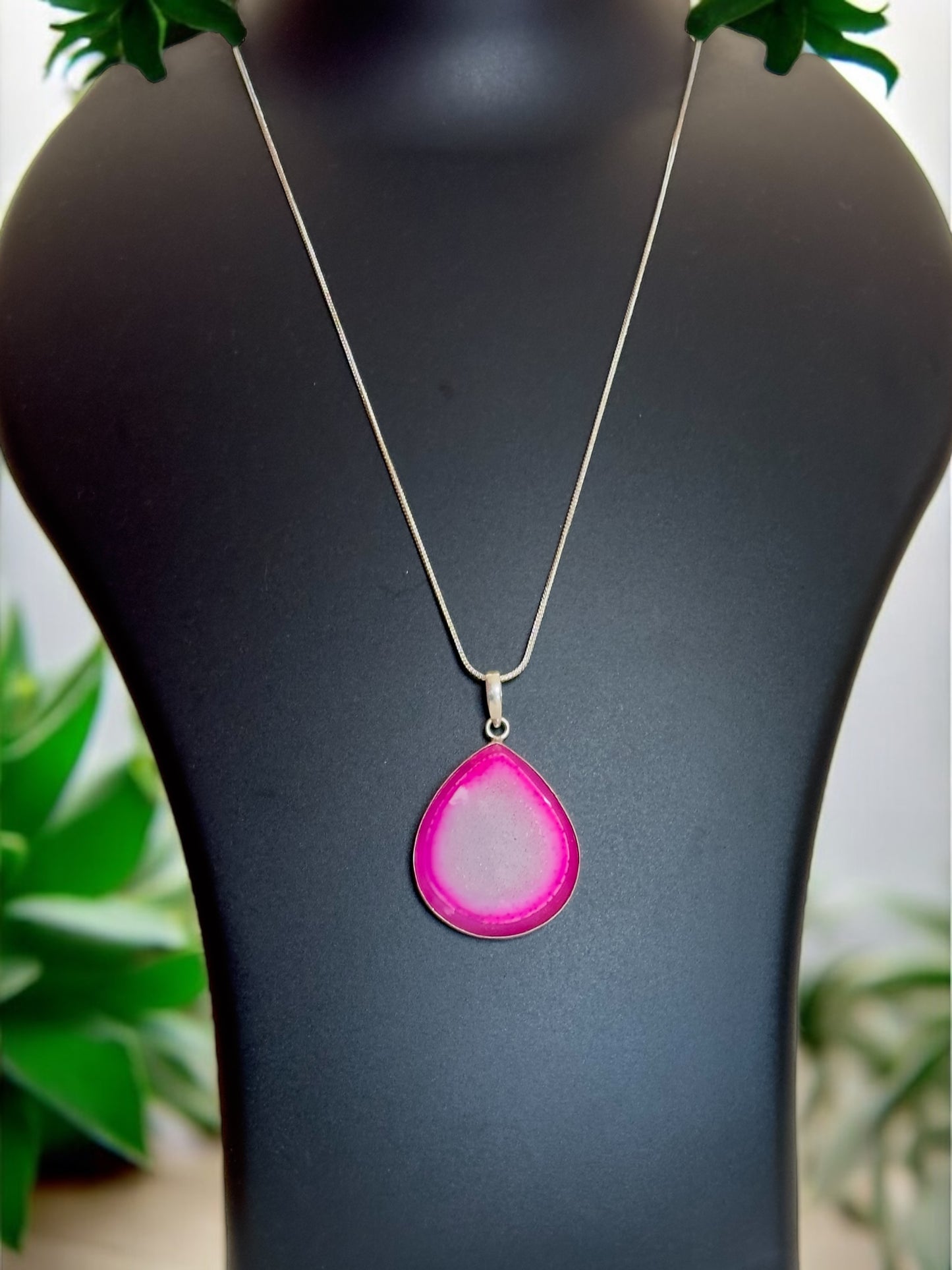 Colour Crave Druzy Agate Stone Pendant in White Alloy (With Chain)