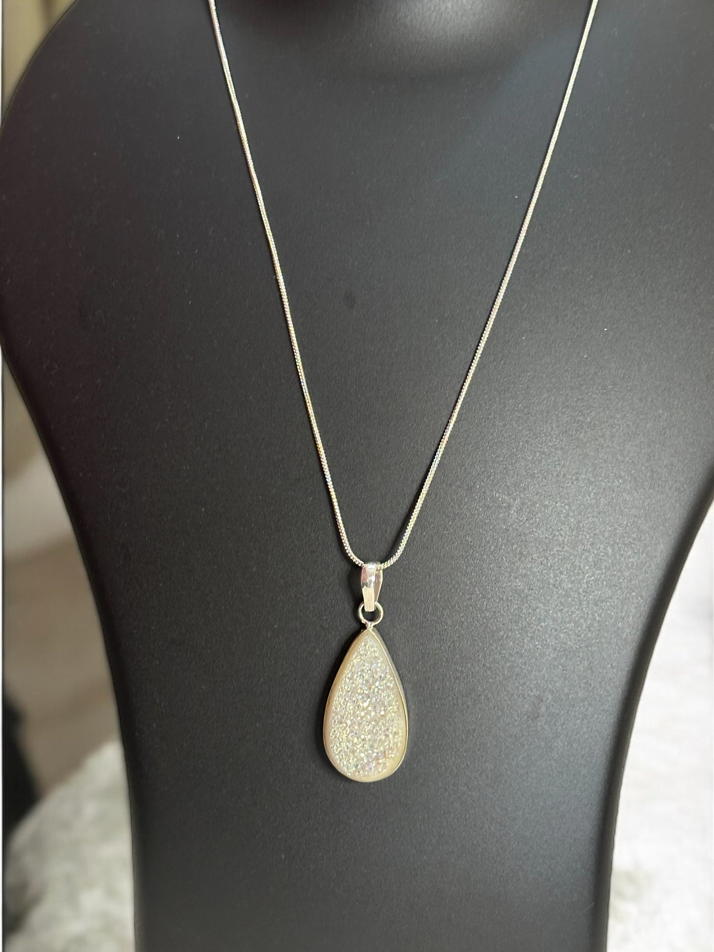 Party Pop Druzy Agate Stone Pendant in White Alloy (With Chain)