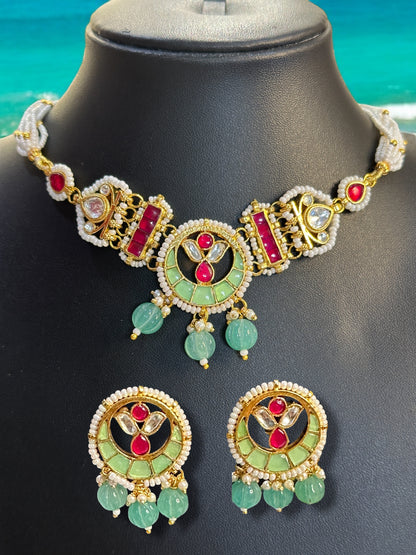 Green Onyx Chaand Pachi Kundan Choker Set