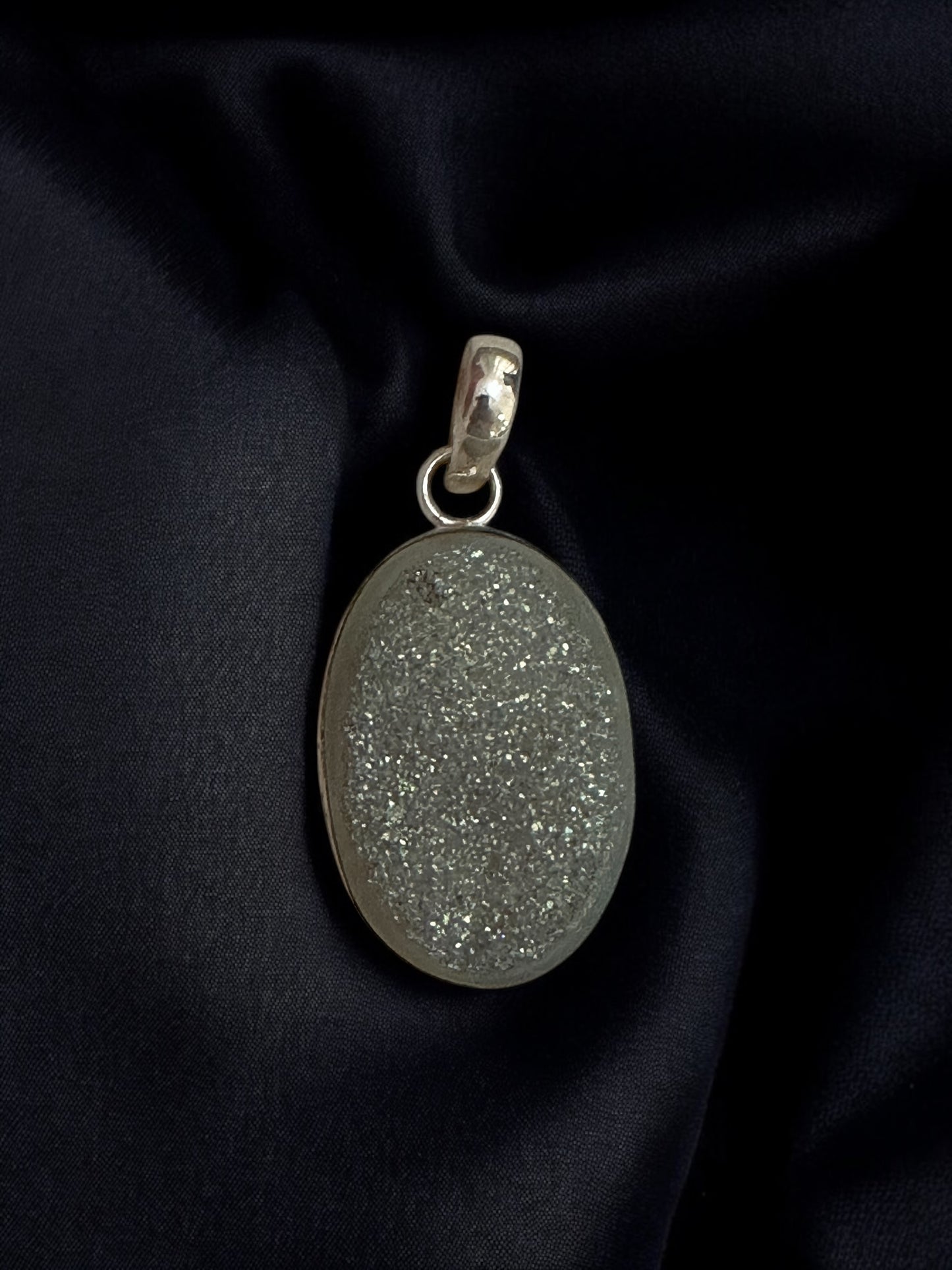 Party Pop Druzy Agate Stone Pendant in White Alloy (With Chain)