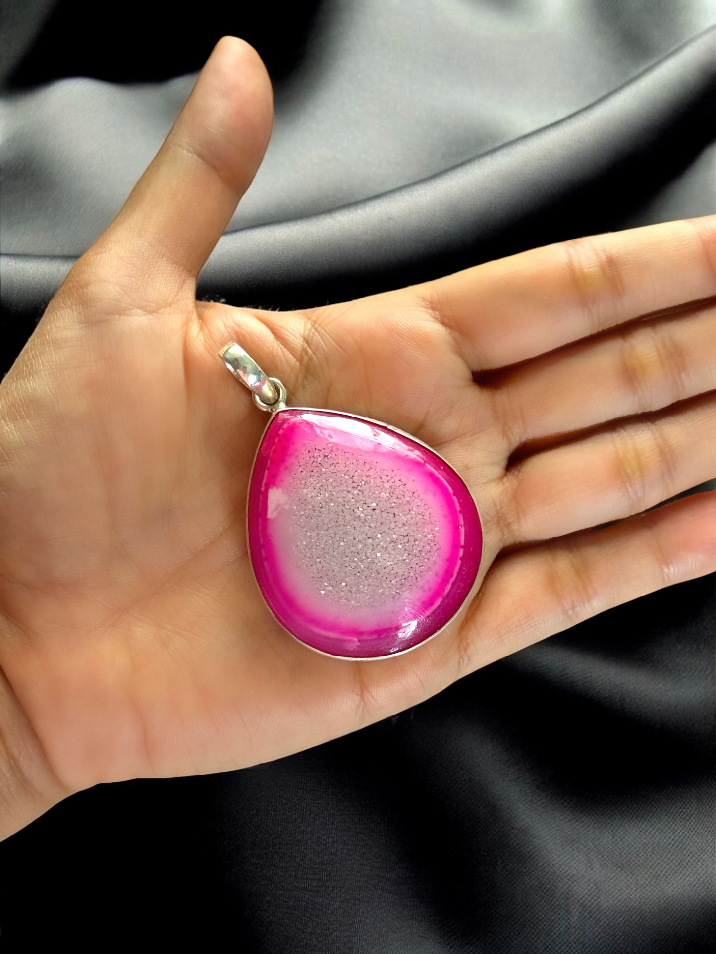 Colour Crave Druzy Agate Stone Pendant in White Alloy (With Chain)