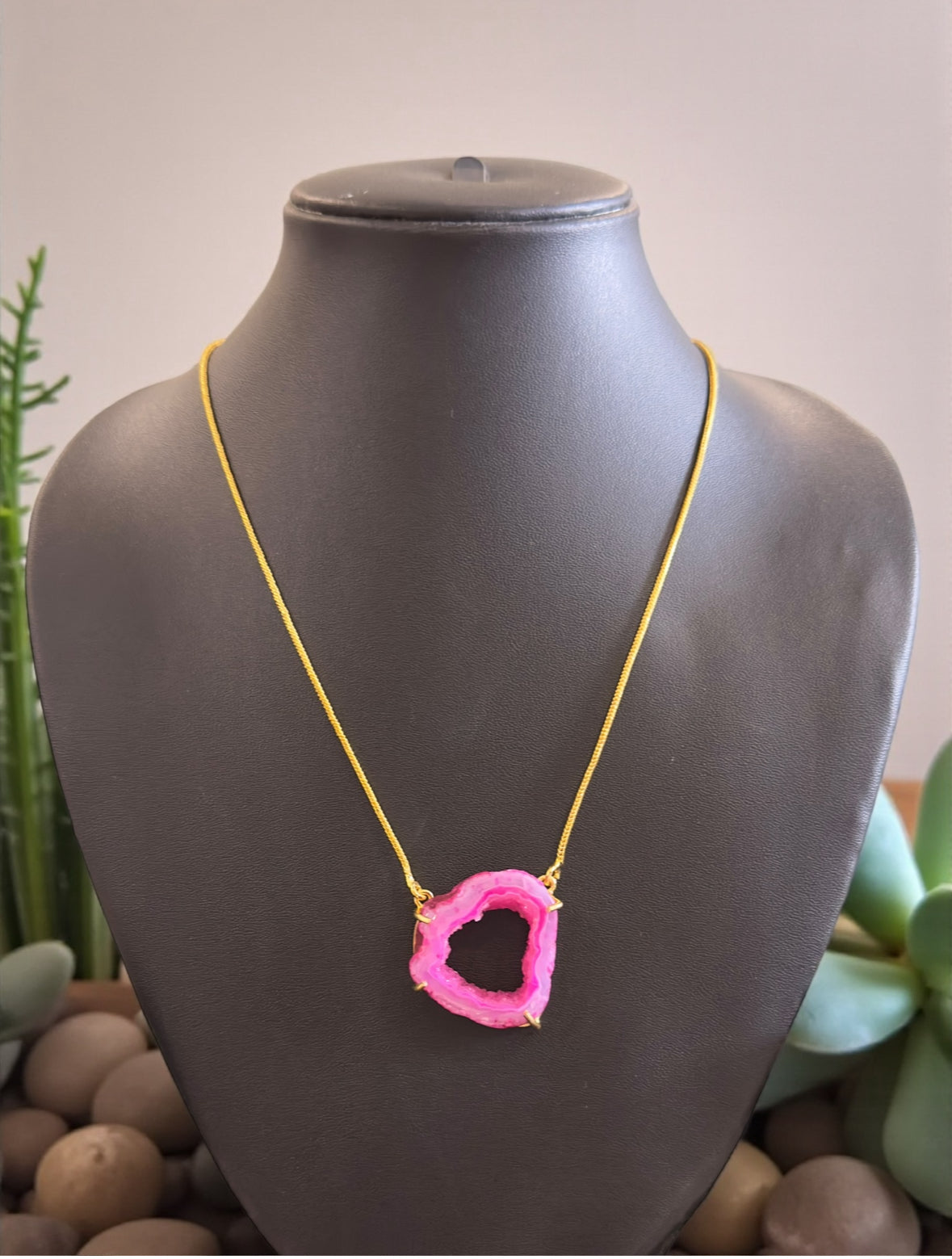 Amora Druzy Agate Slice Necklace