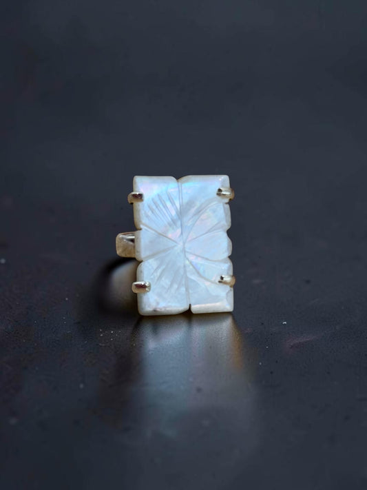 Mother Of Pearl Carved Chandrika Ring