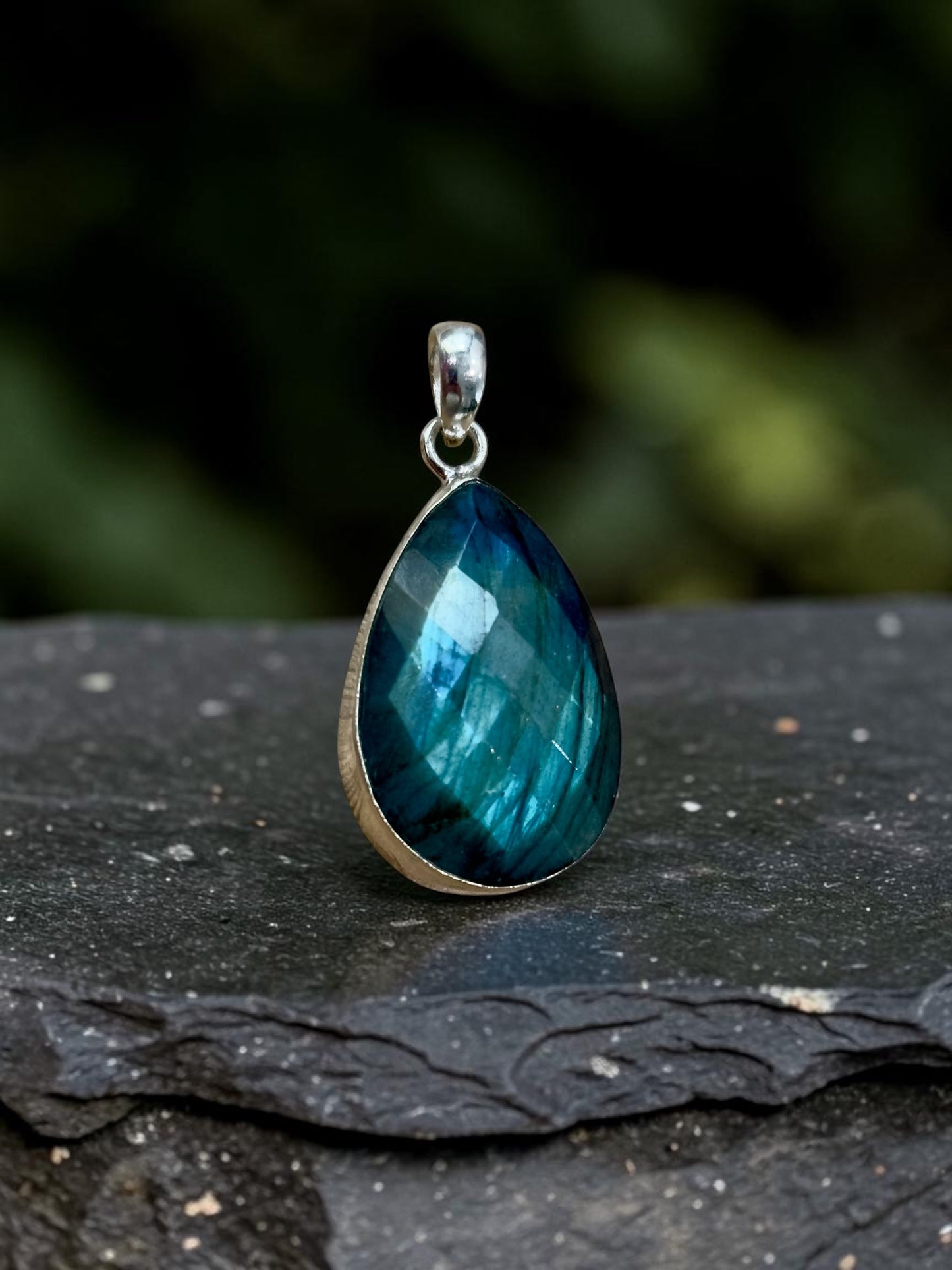 3 PCS Faceted Labradorite Teardrop Pendant Set