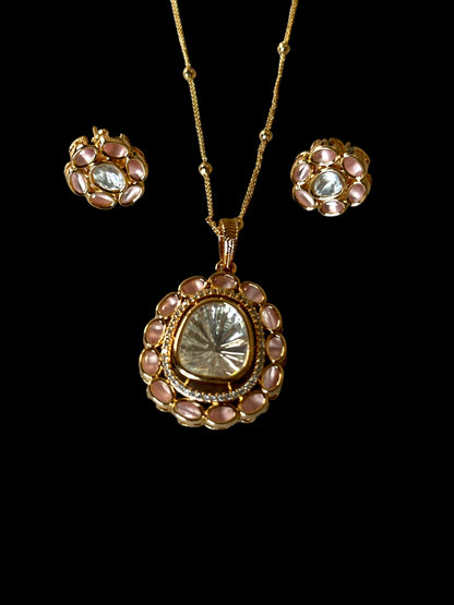 Pink Oval Minimal Polki Pendant Set