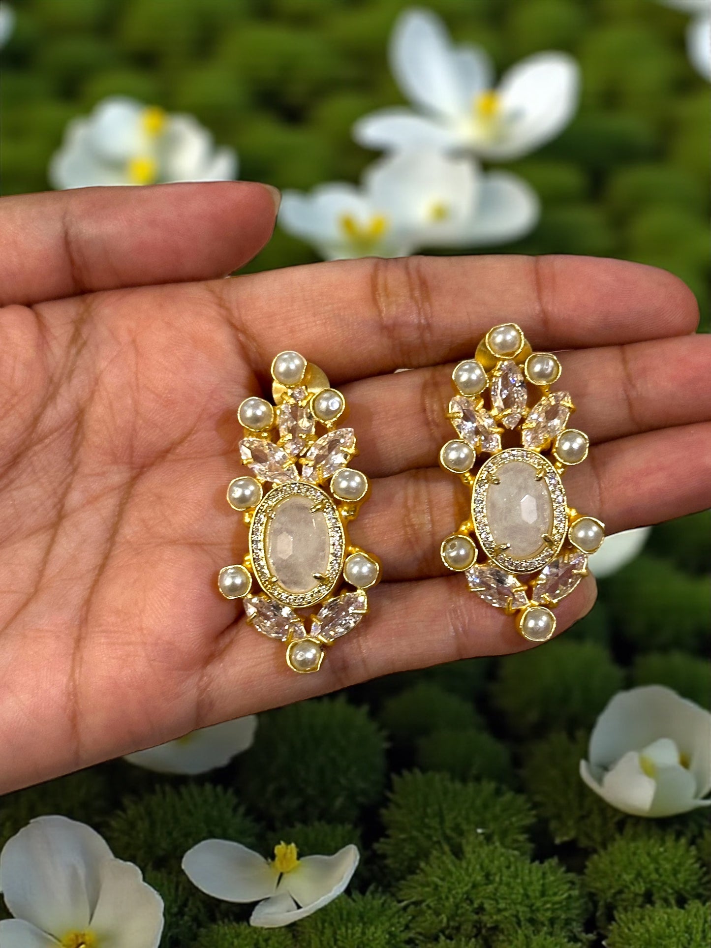 White Moonstone Pearl Loreal Earrings