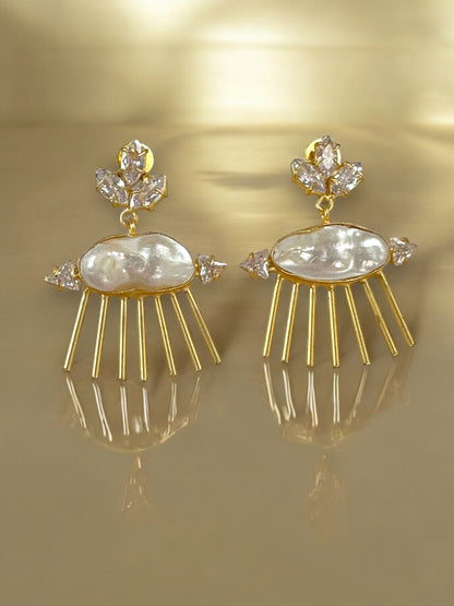 White Baroque Pearl Eye Earrings