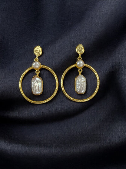 White Baroque Pearl Round Earrings