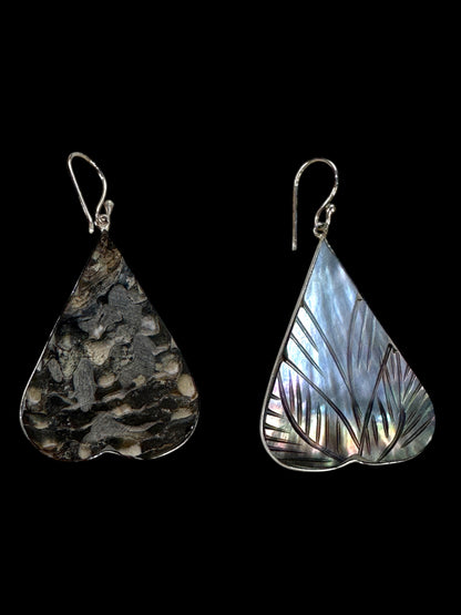 Black Gradient Sea Shell Carved Leaf Earrings