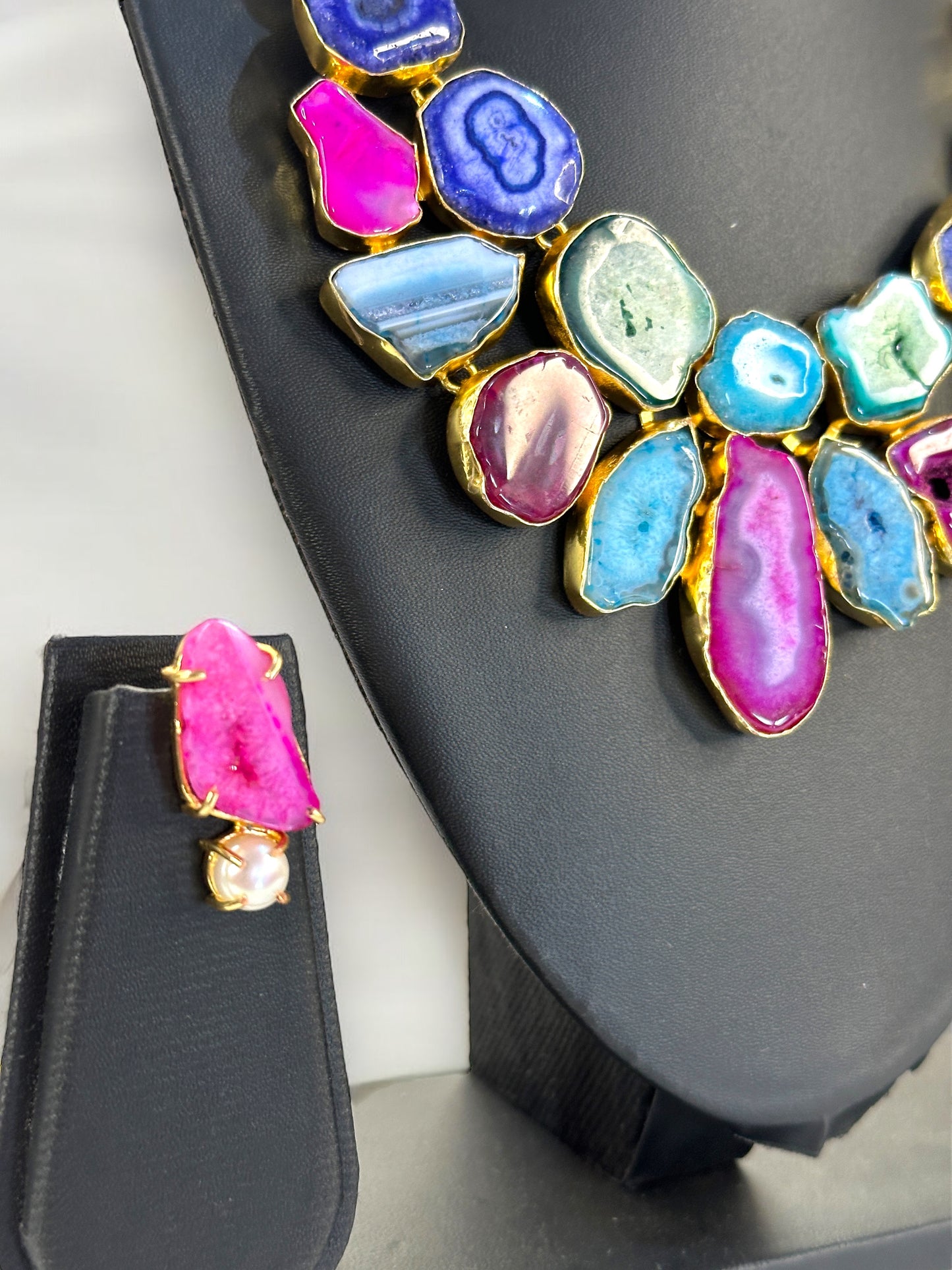 Multicolored Agate Stone Slice Brass Necklace Set