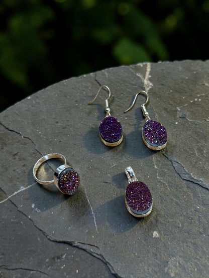 4PCS Pink Druzy Quartz Party Pop Pendant Set