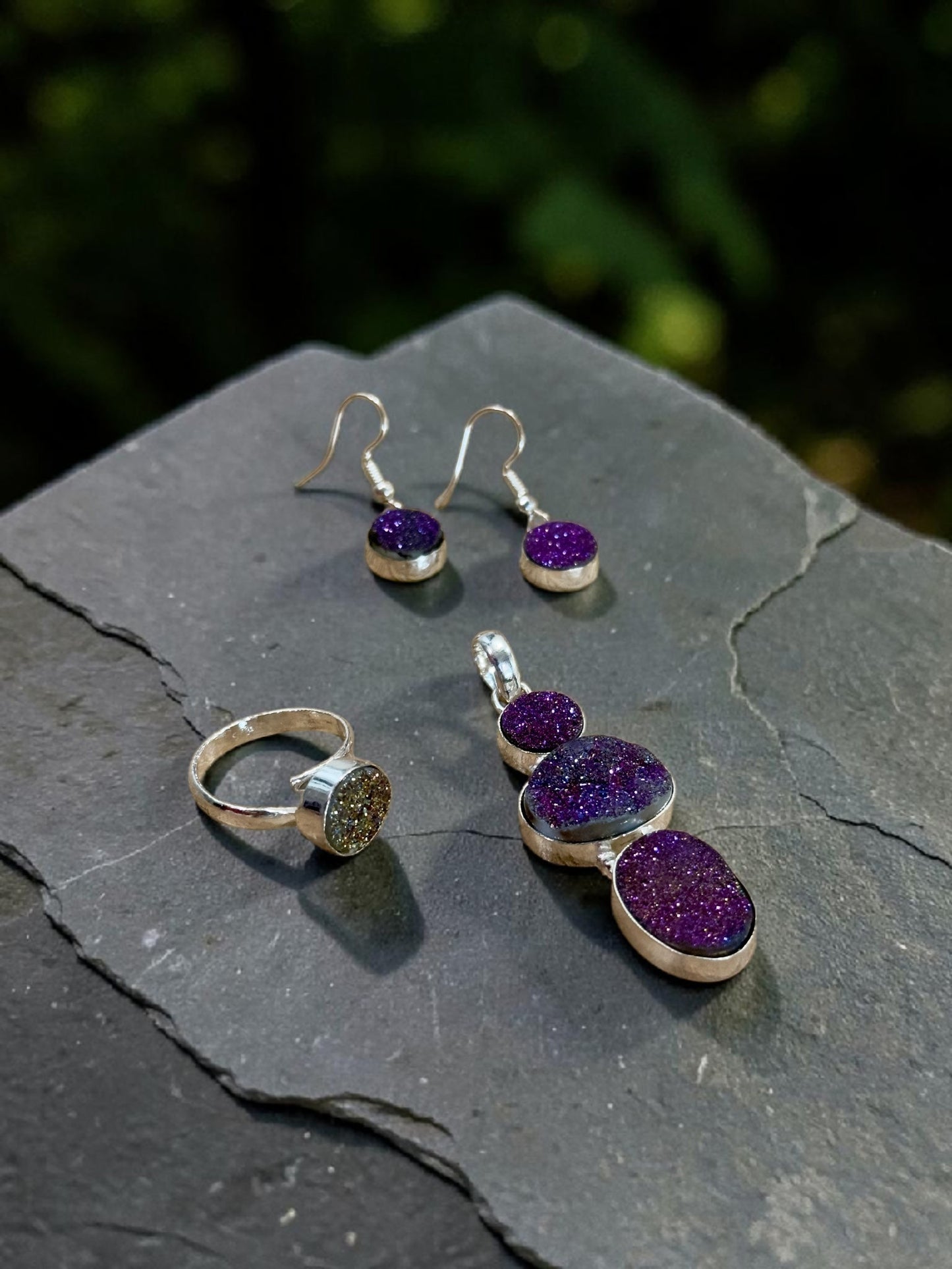 4PCS Pink Druzy Quartz Party Pop Pendant Set
