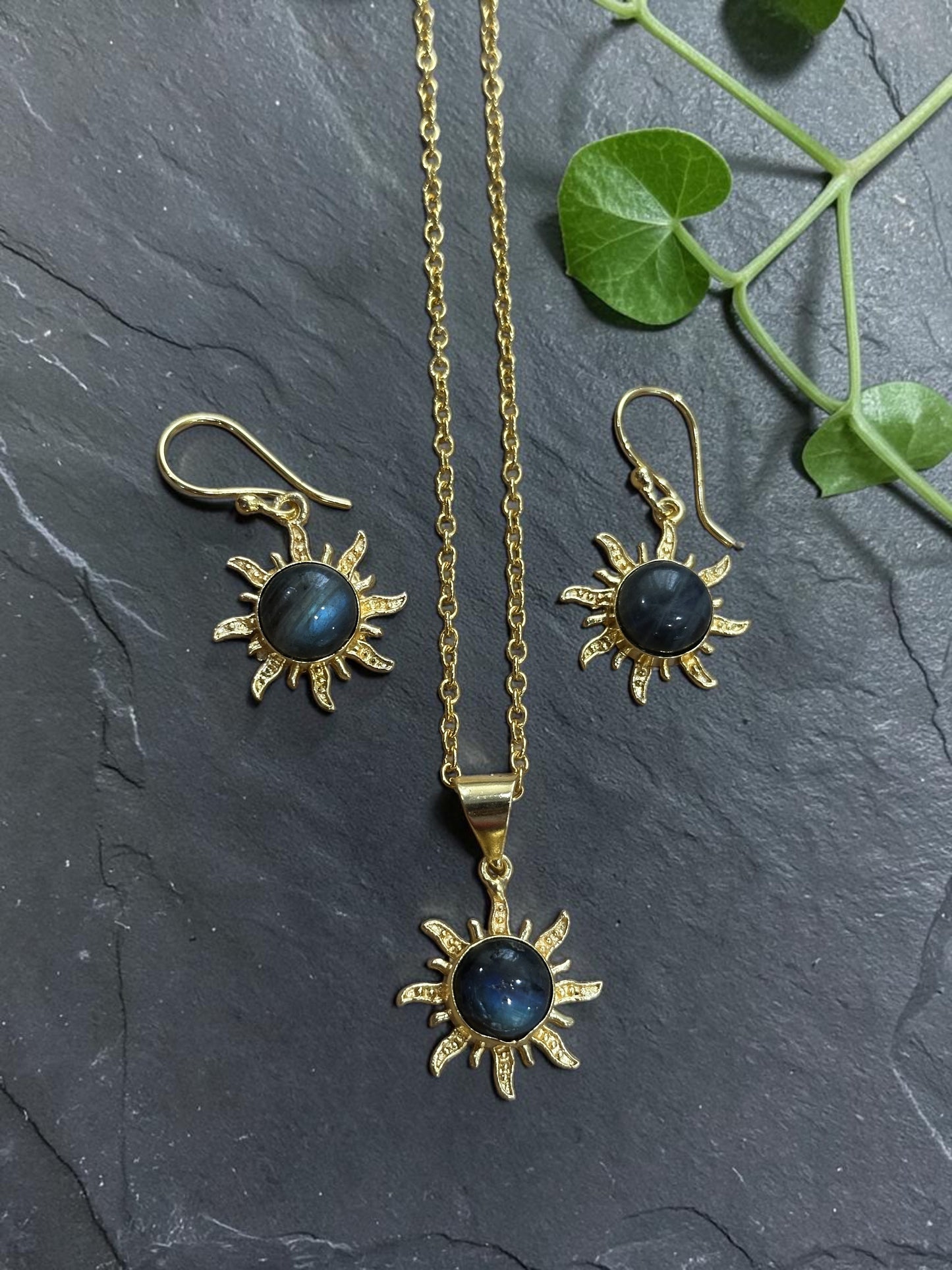 3PCS Labradorite Surya Pendant Set