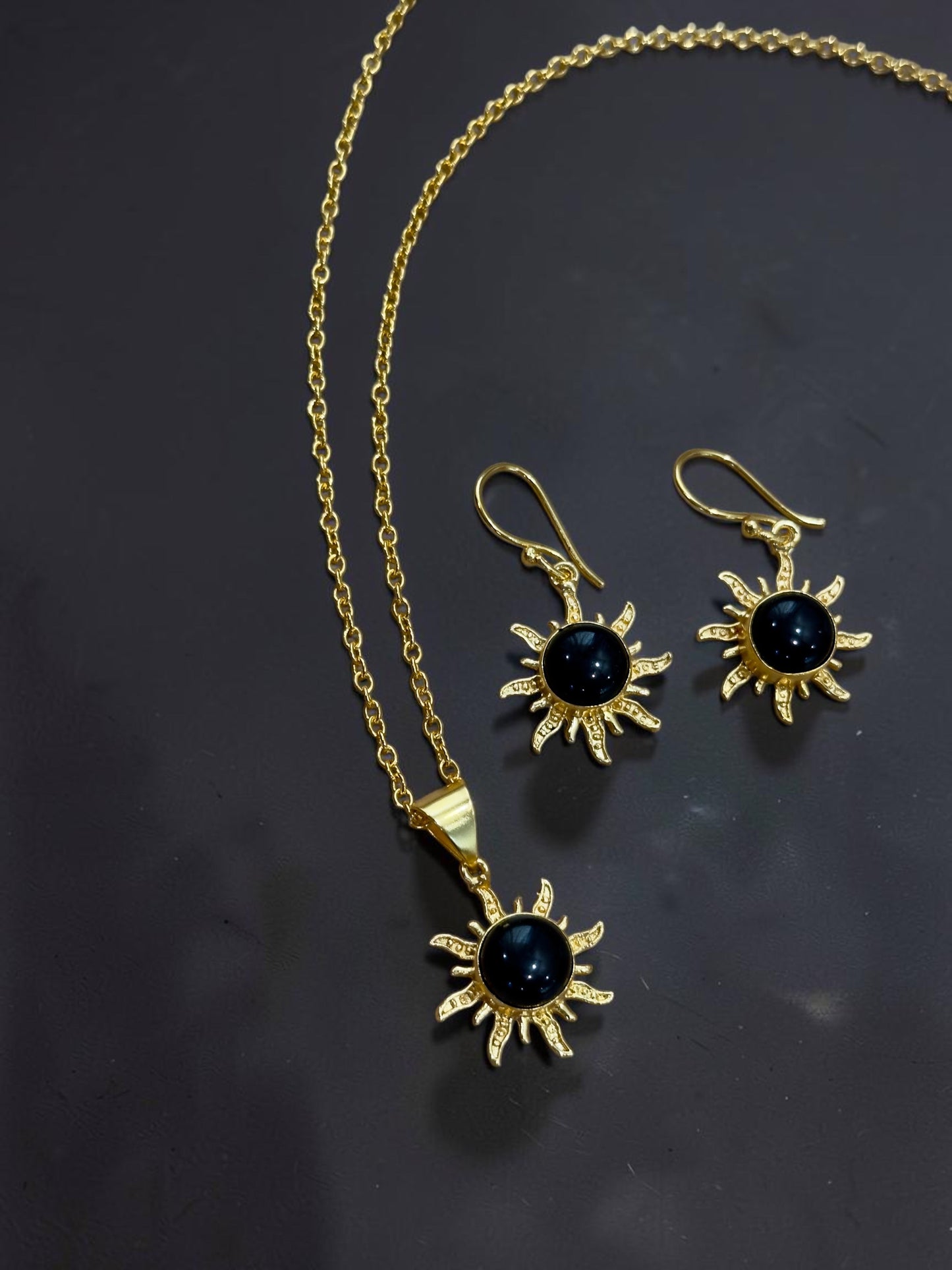 3PCS Black Onyx Surya Pendant Set